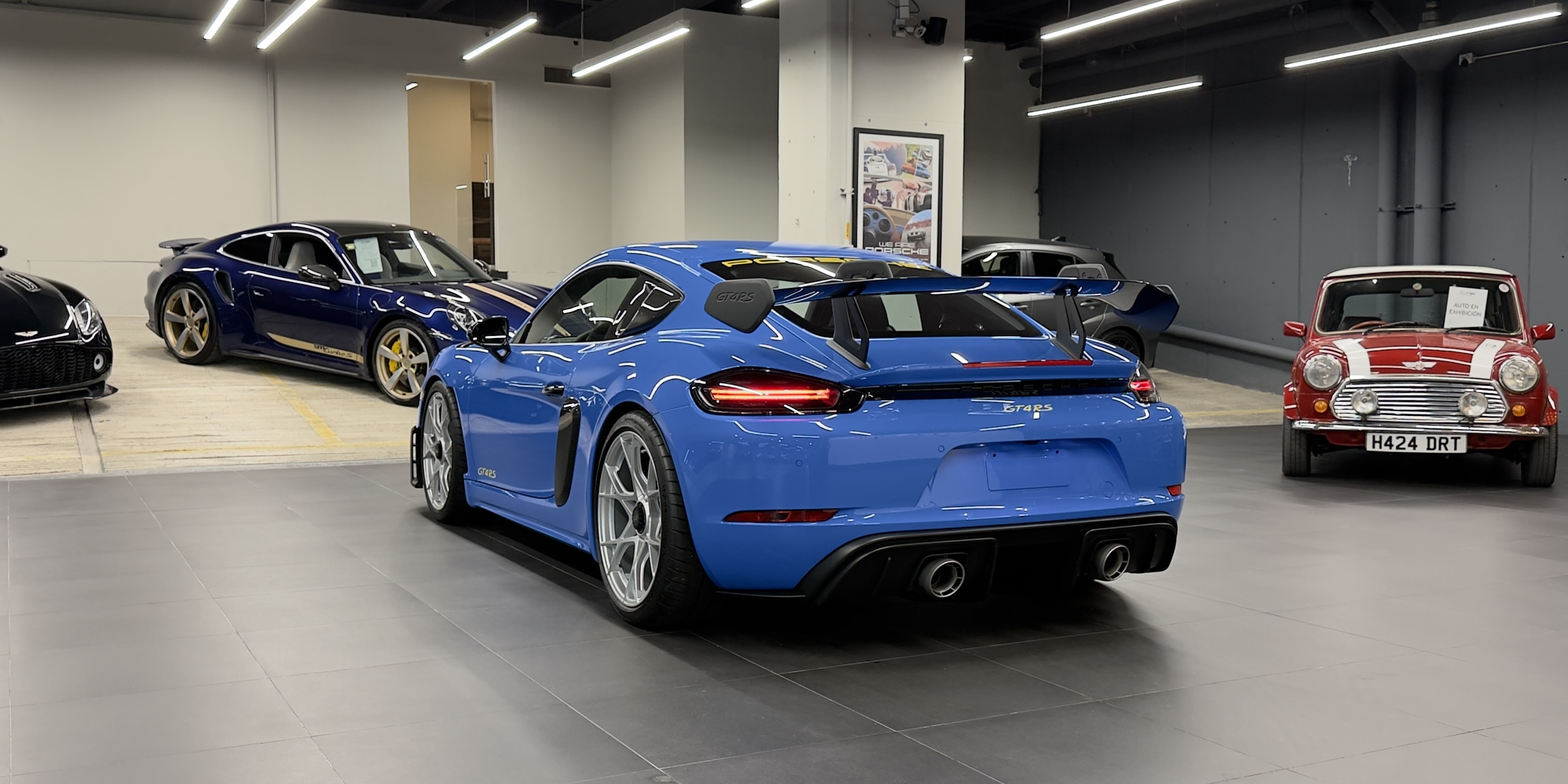 Porsche 718 Cayman GT4 RS