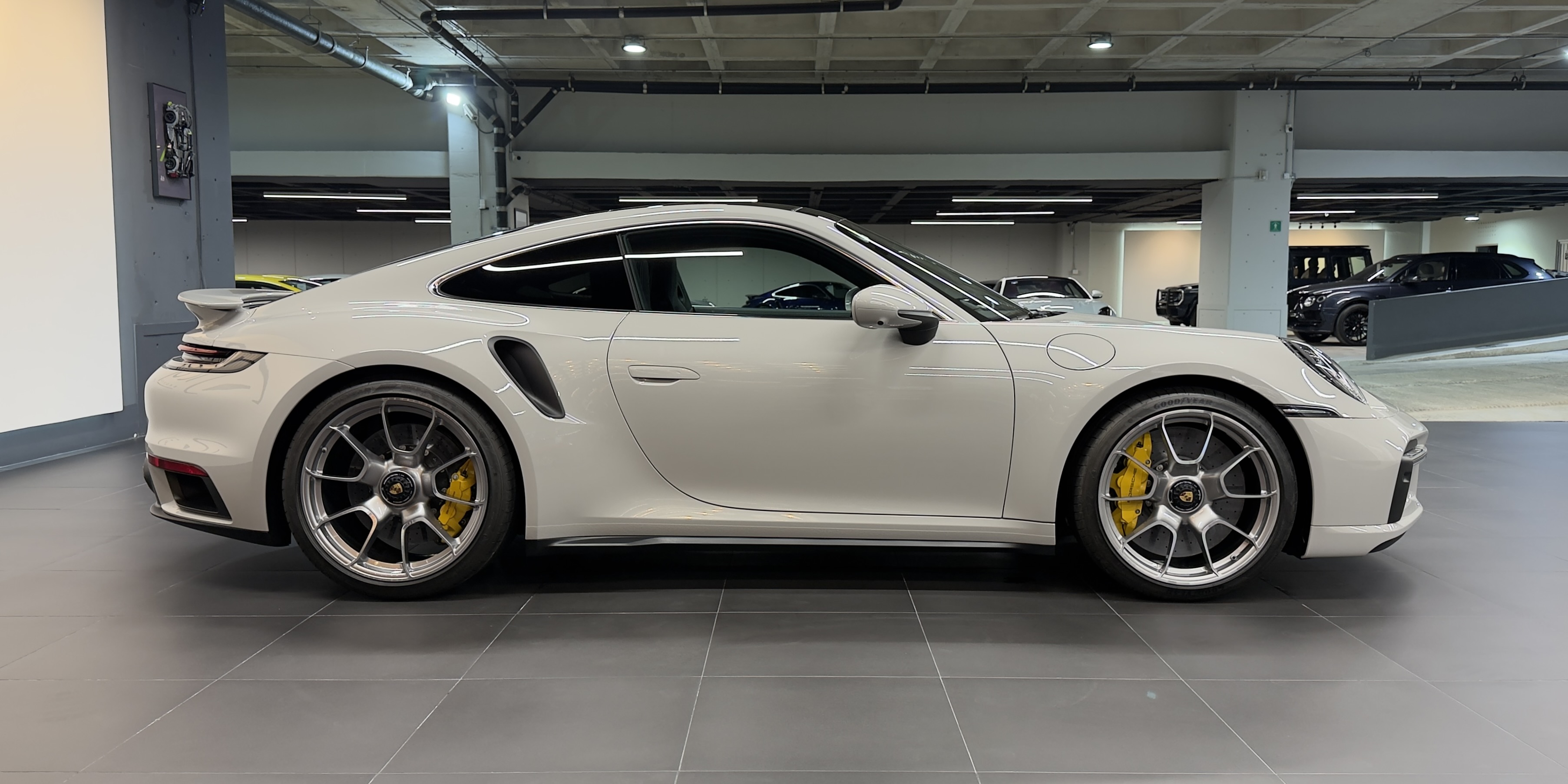 Porsche 911 Turbo S