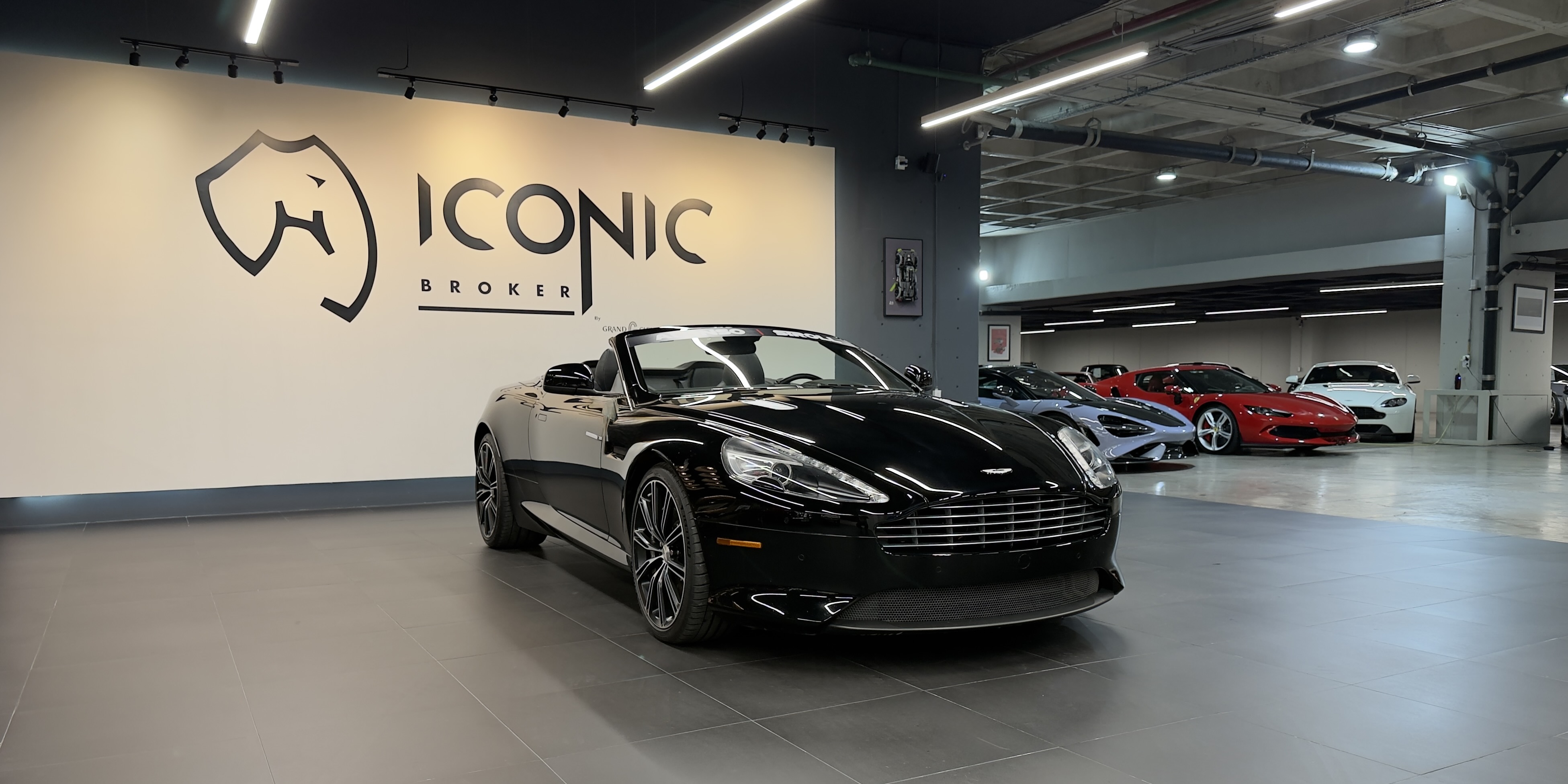 Aston Martin DB9 Volante