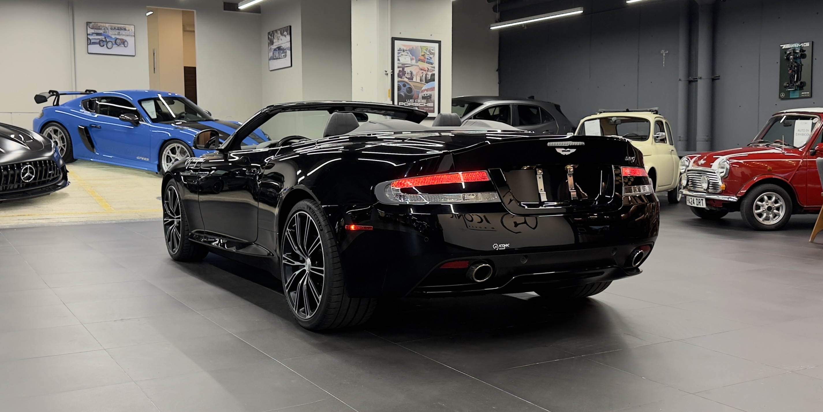 Aston Martin DB9 Volante