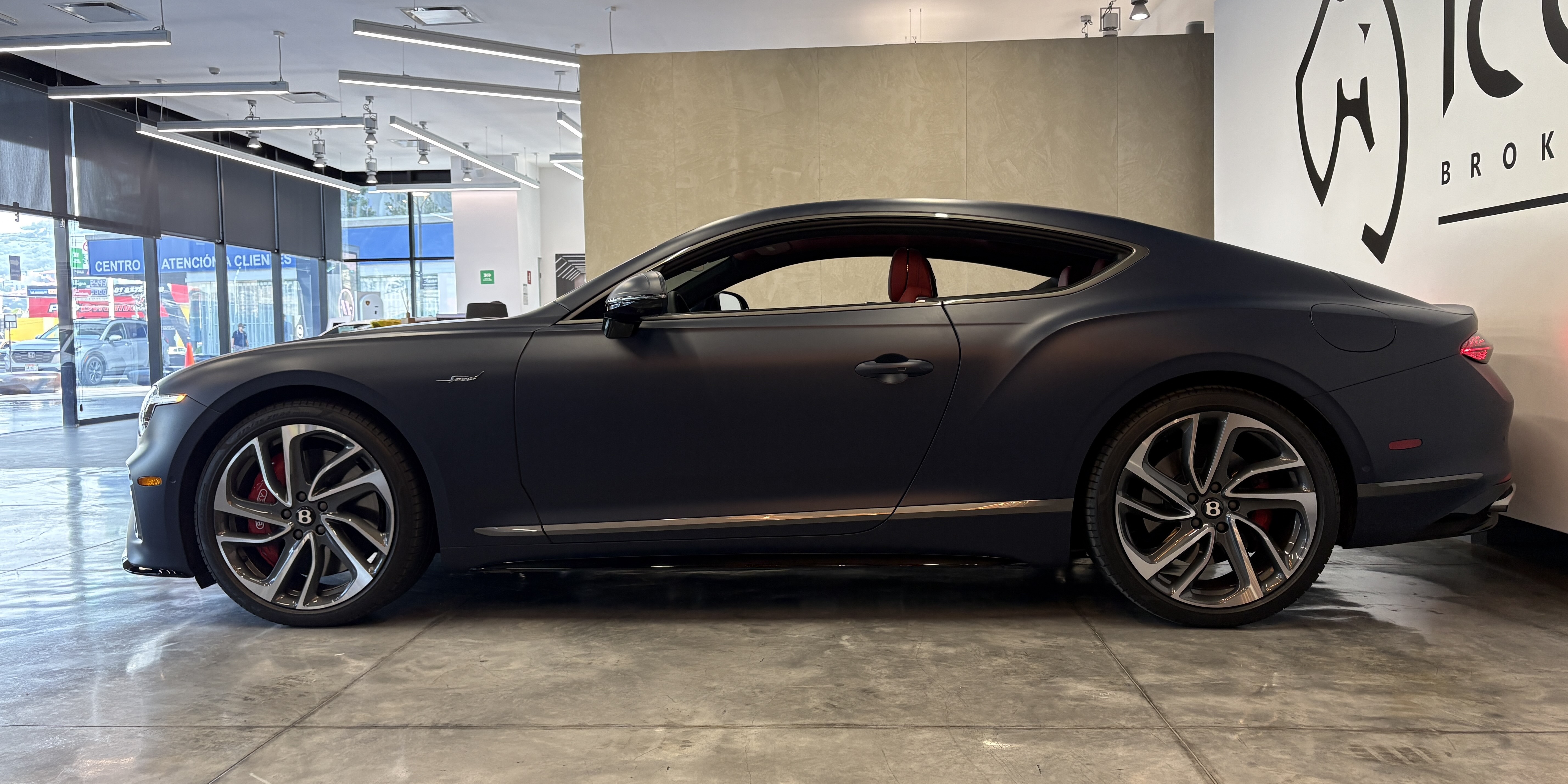 Bentley Continental GT Speed V8 Hybrid