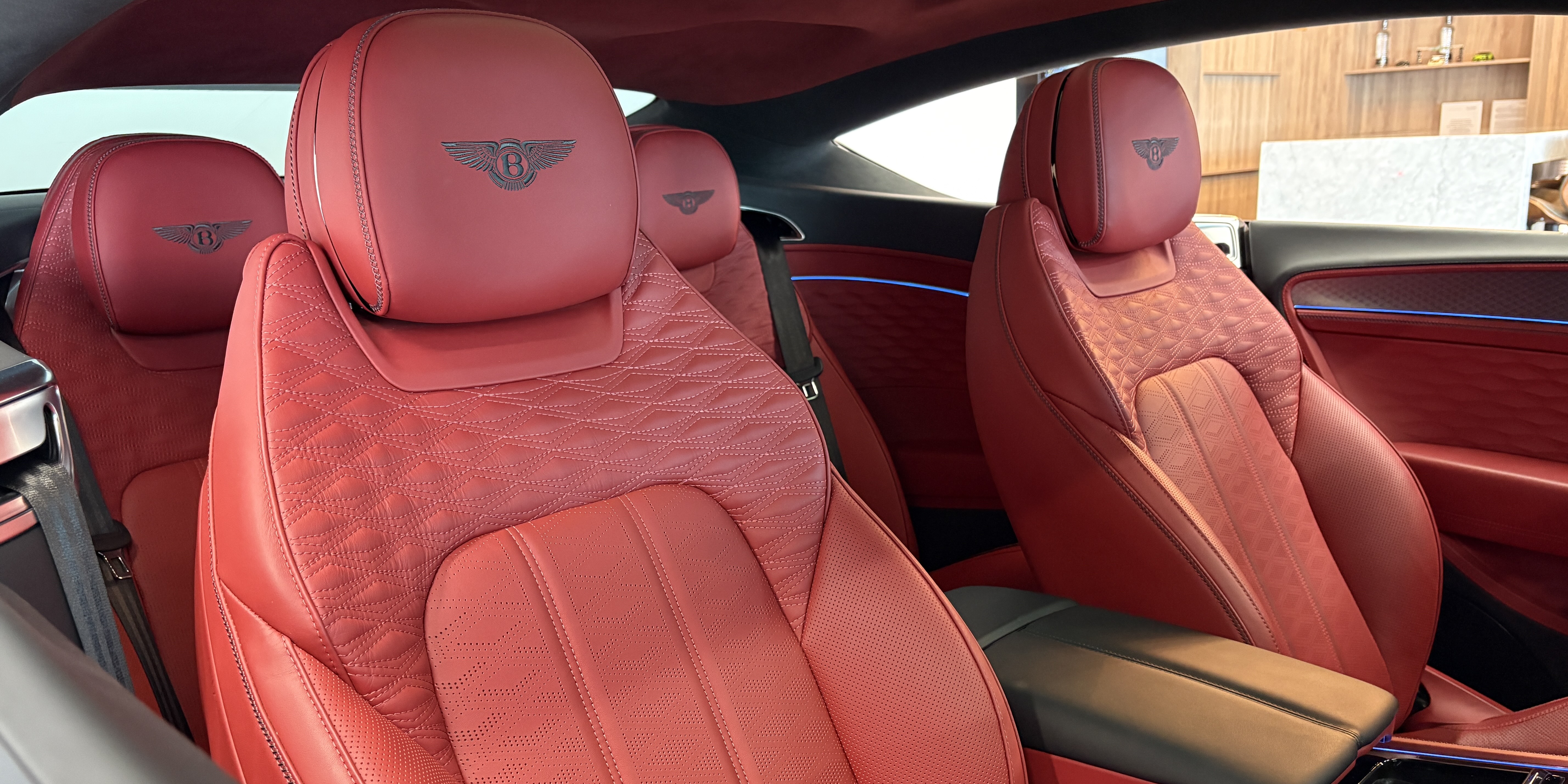 Bentley Continental GT Speed V8 Hybrid