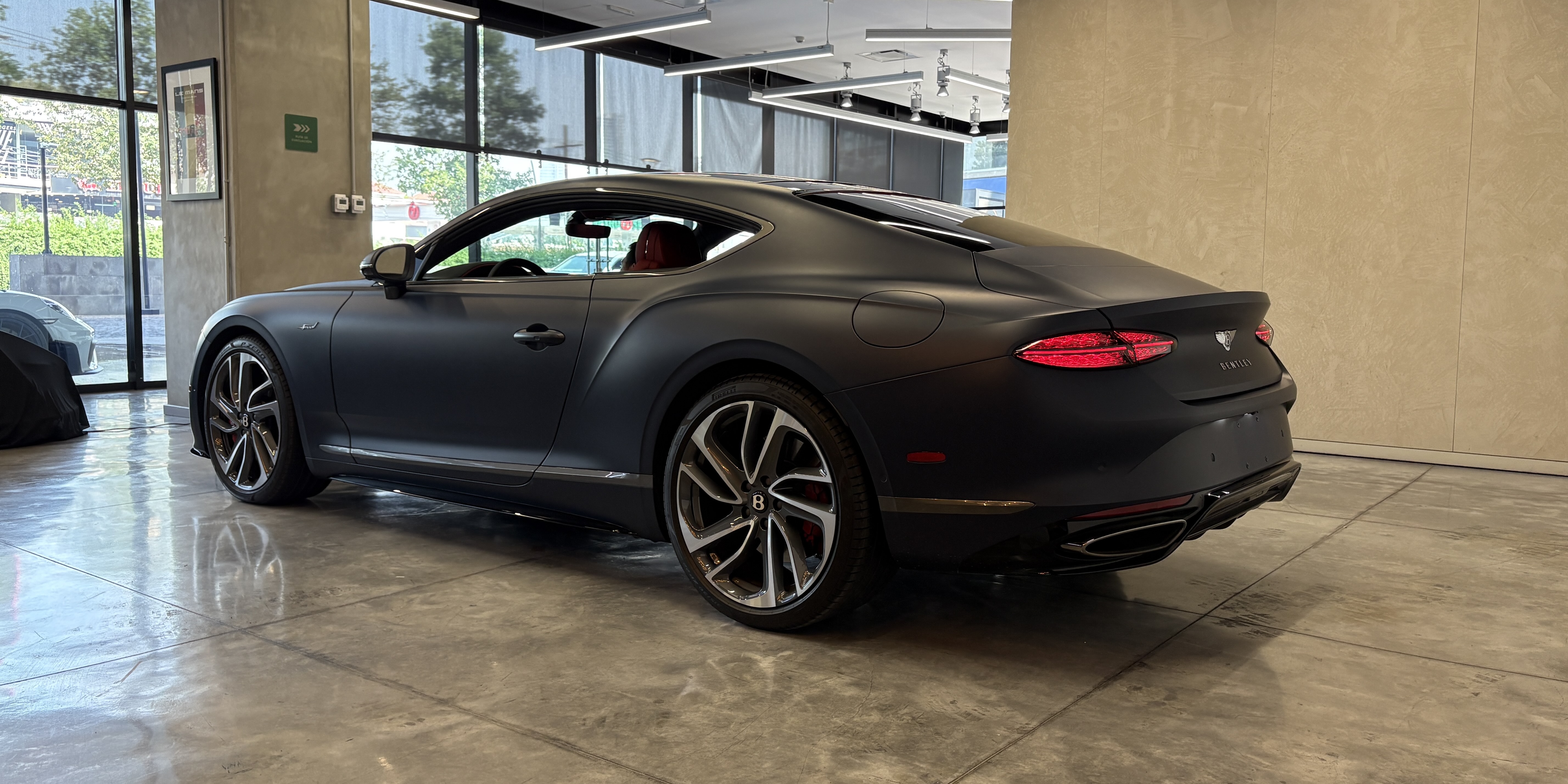 Bentley Continental GT Speed V8 Hybrid