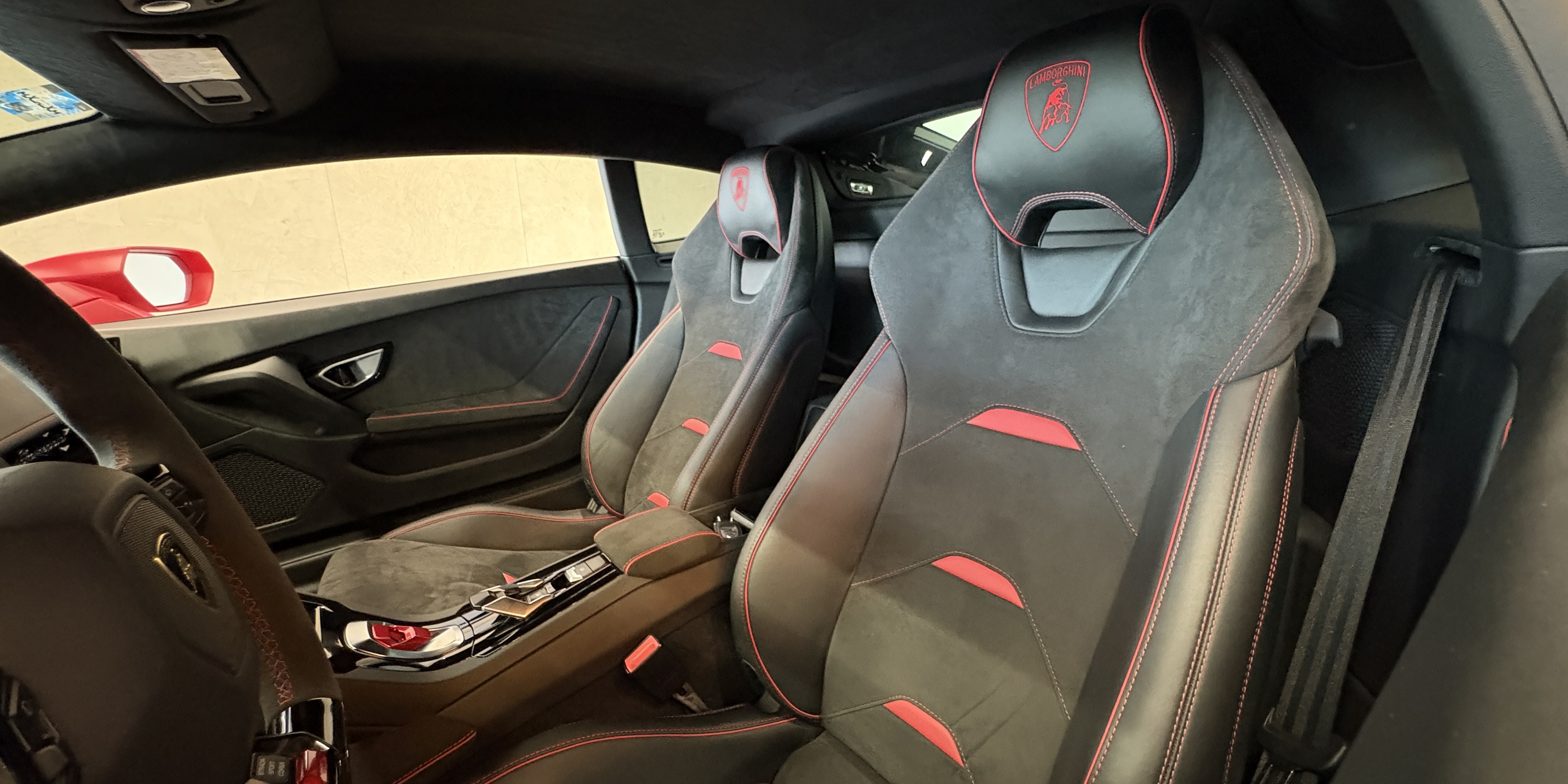 Lamborghini Huracan EVO Coupe