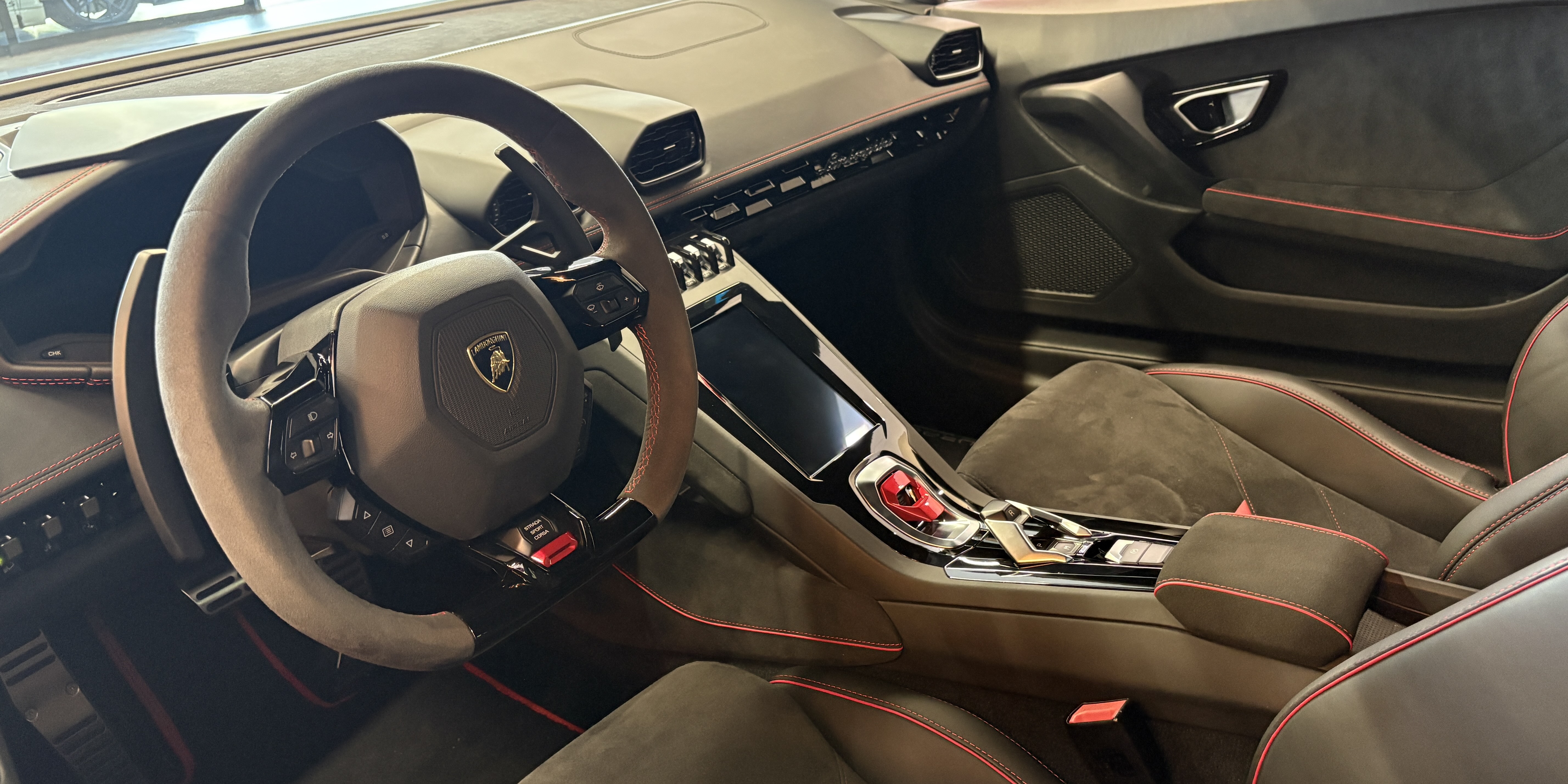Lamborghini Huracan EVO Coupe
