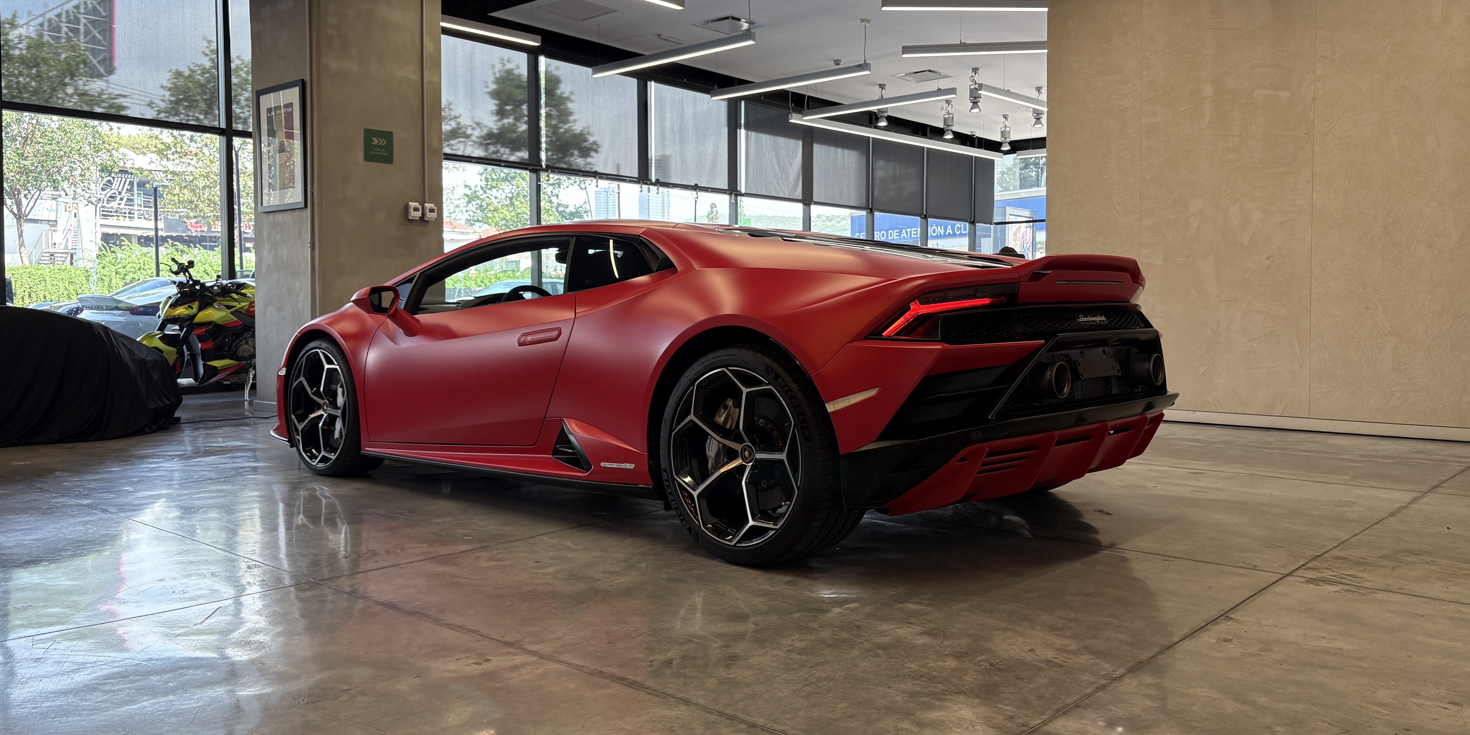 Lamborghini Huracan EVO Coupe
