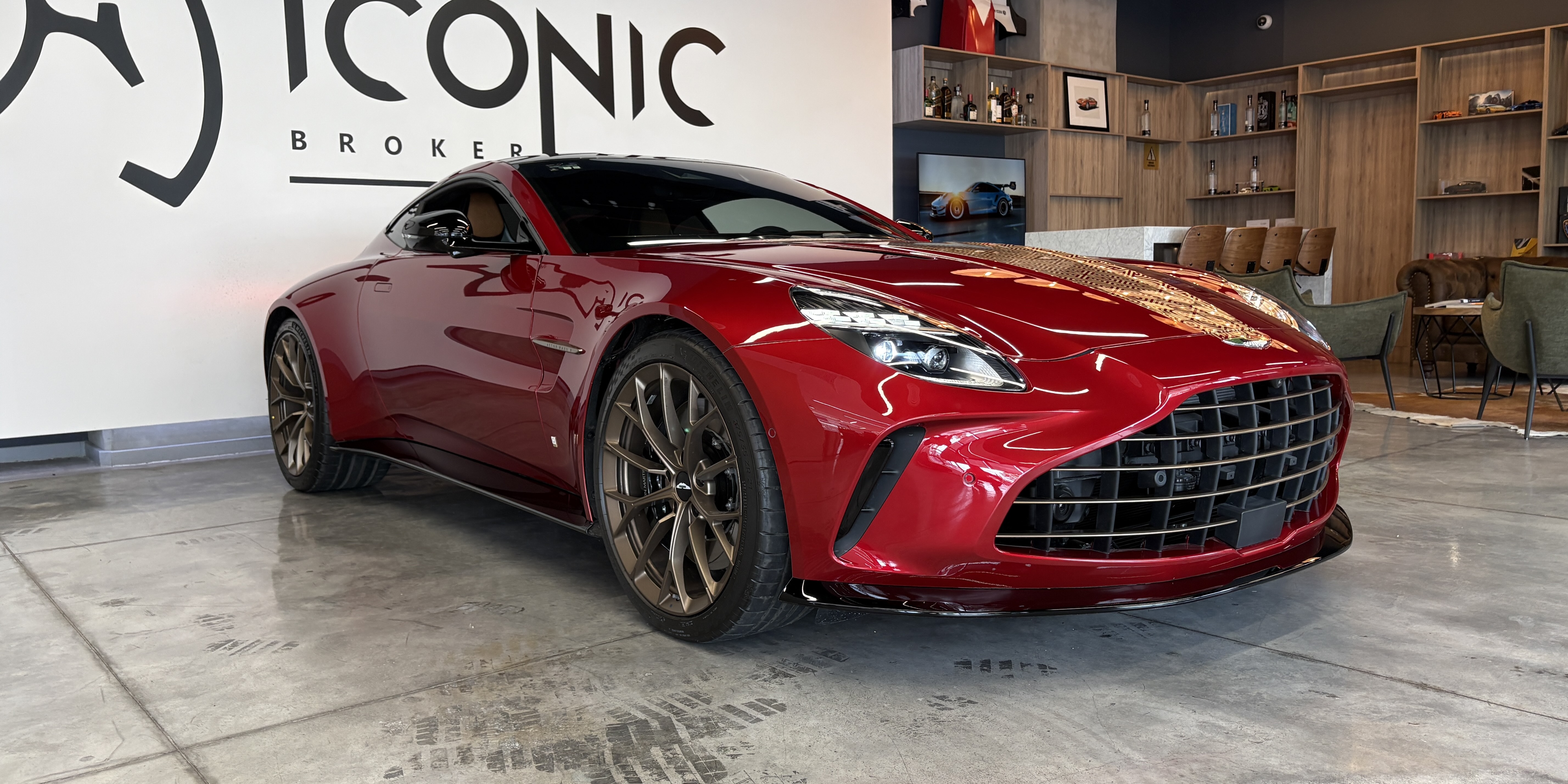 Aston Martin Vantage Mex UK