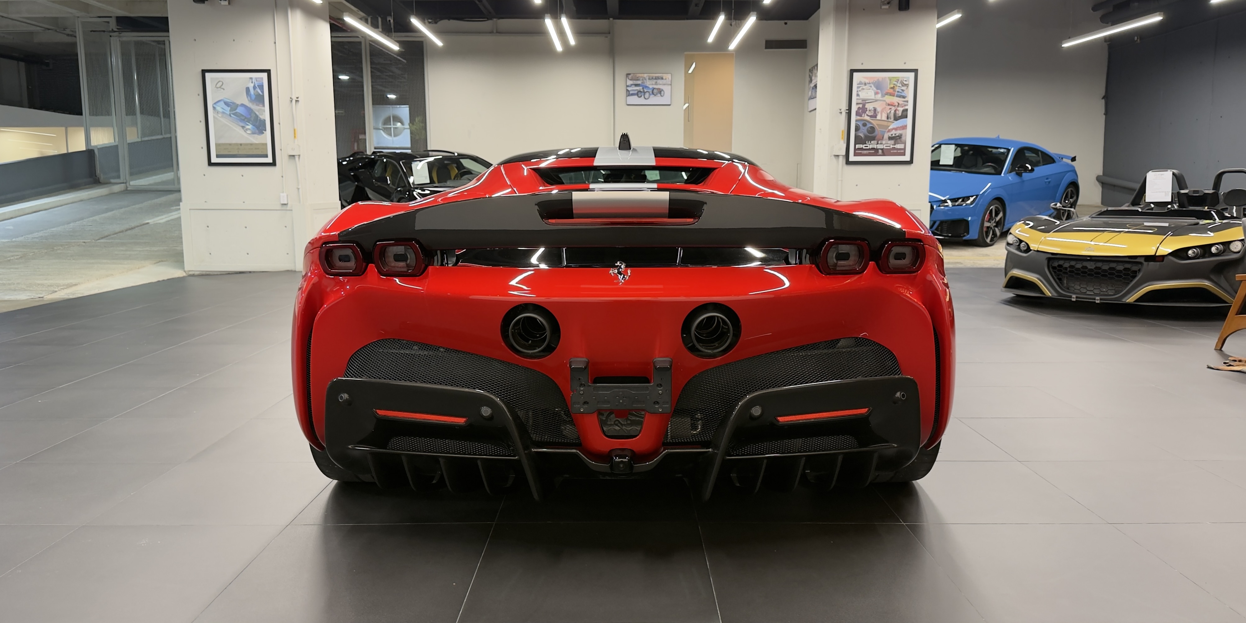 Ferrari SF90 "Assetto Fiorano"