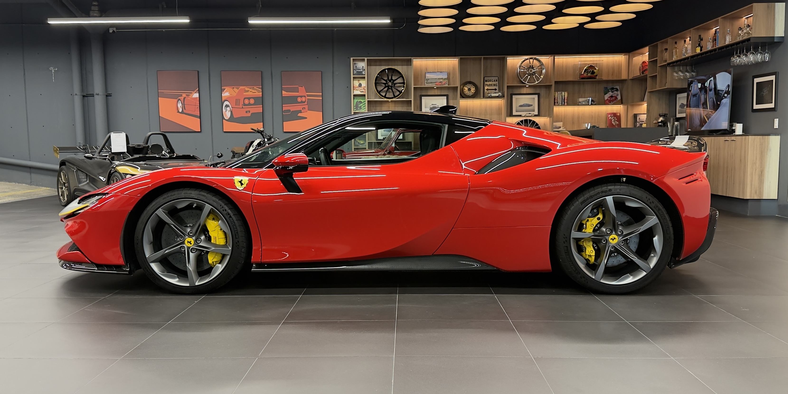 Ferrari SF90 "Assetto Fiorano"