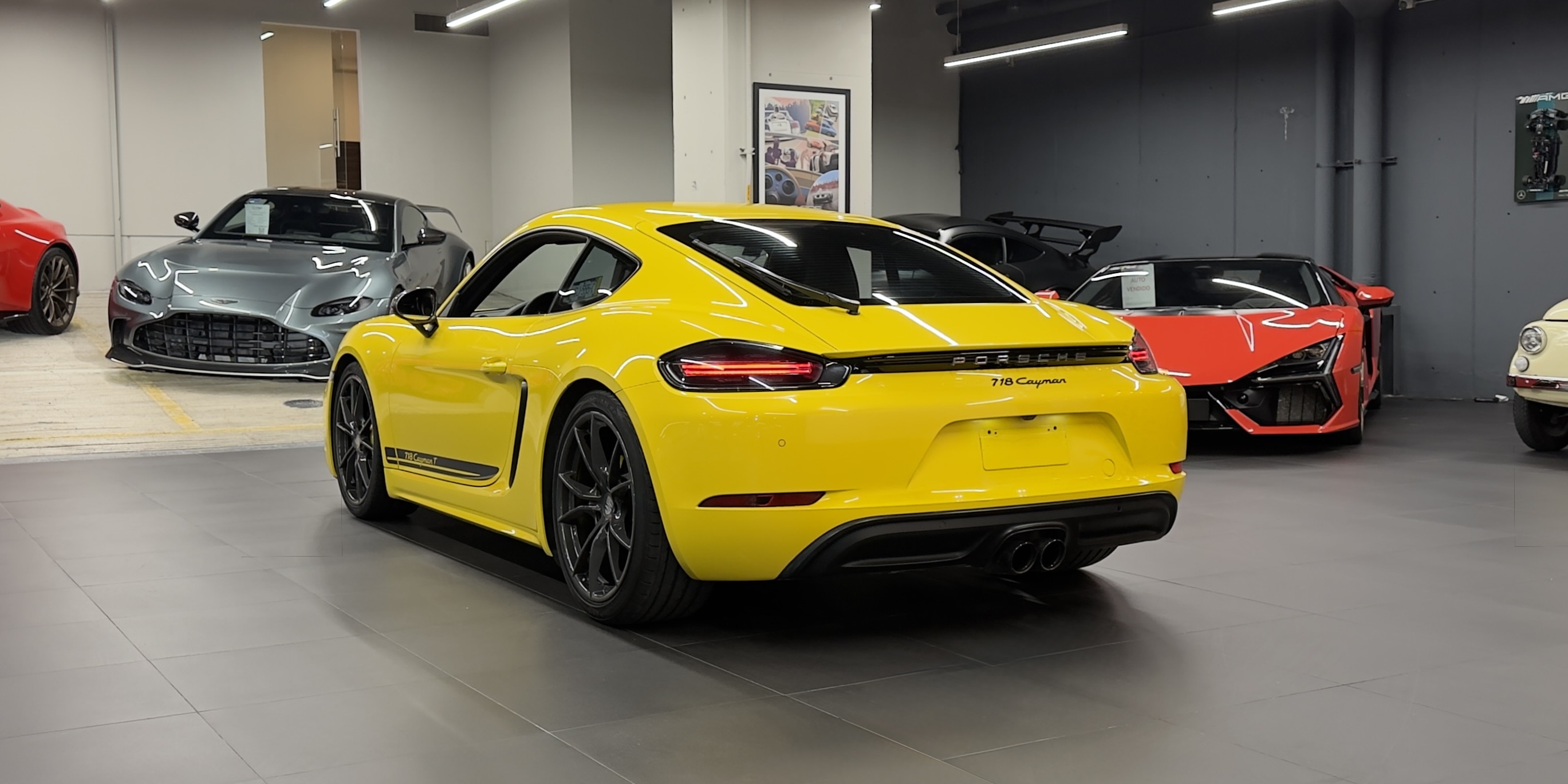 Porsche Cayman T