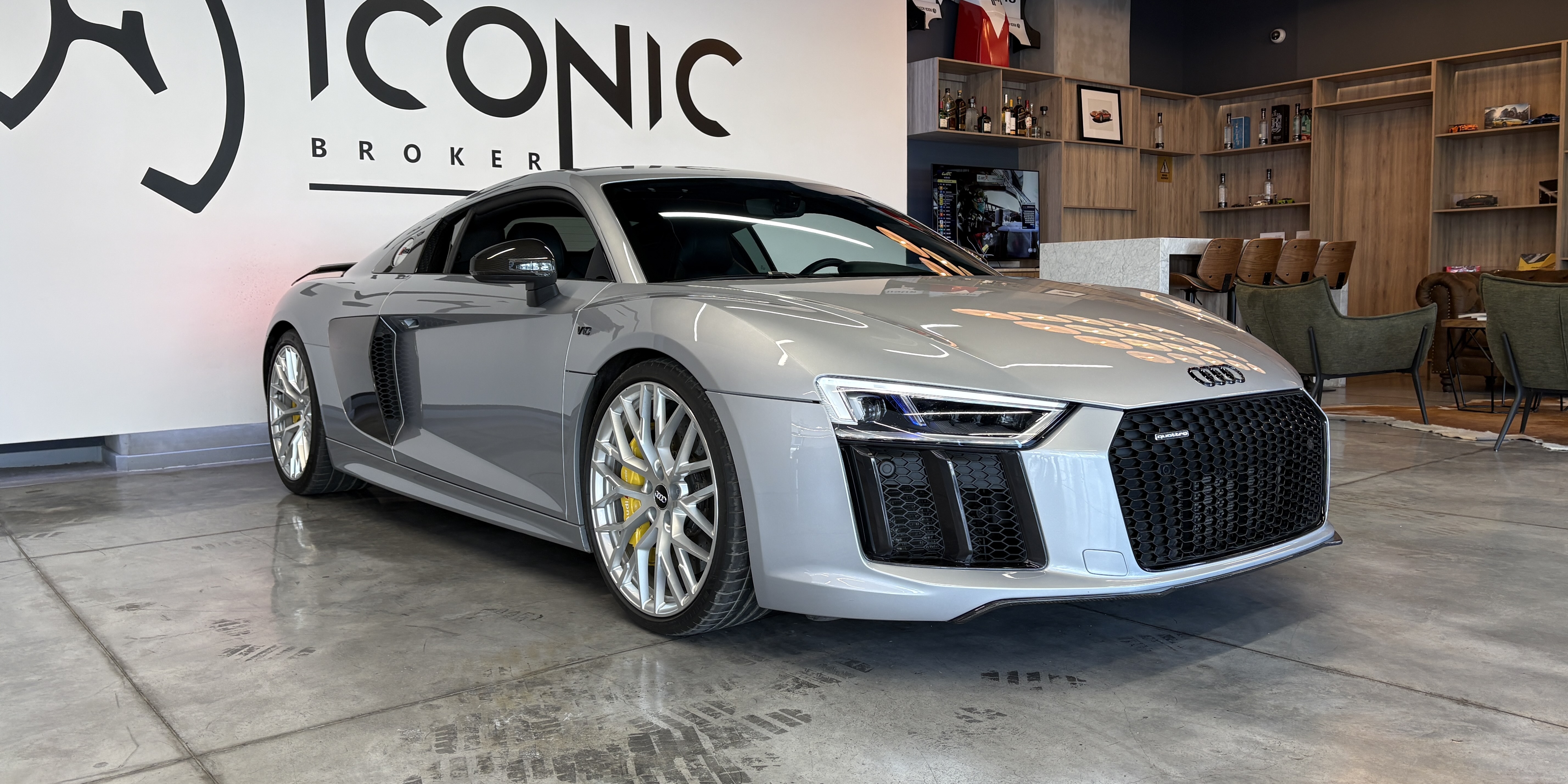 Audi R8 V10 Plus