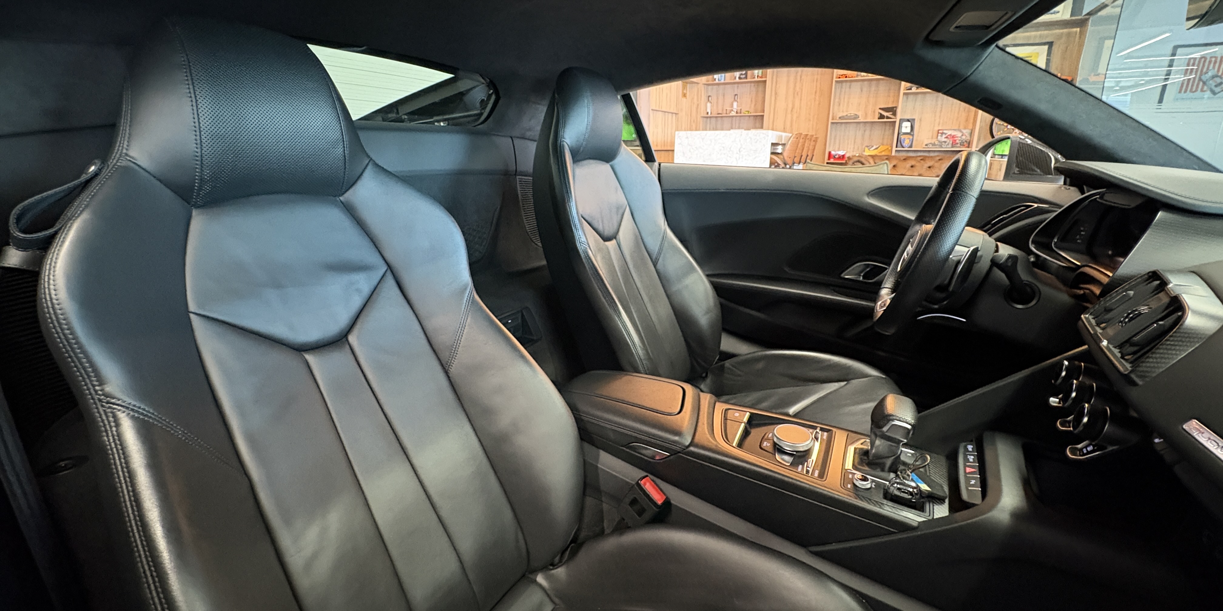 Audi R8 V10 Plus