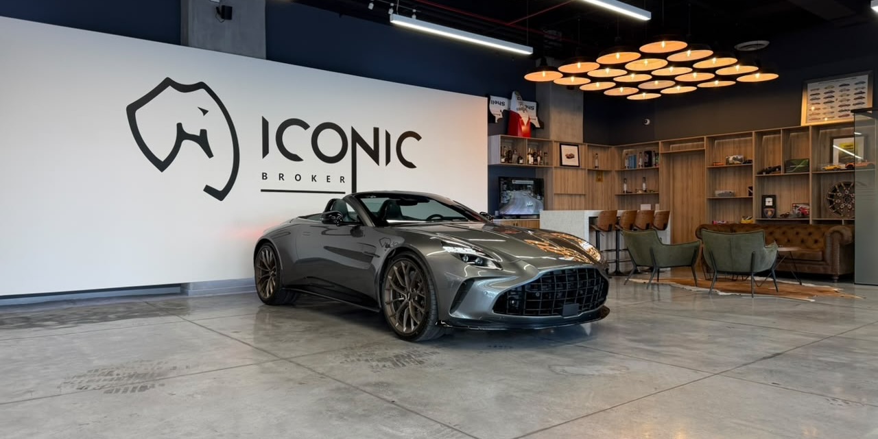 Aston Martin Vantage Roadster