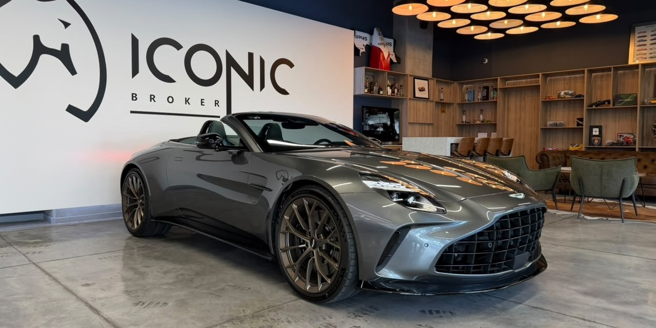 Aston Martin Vantage Roadster