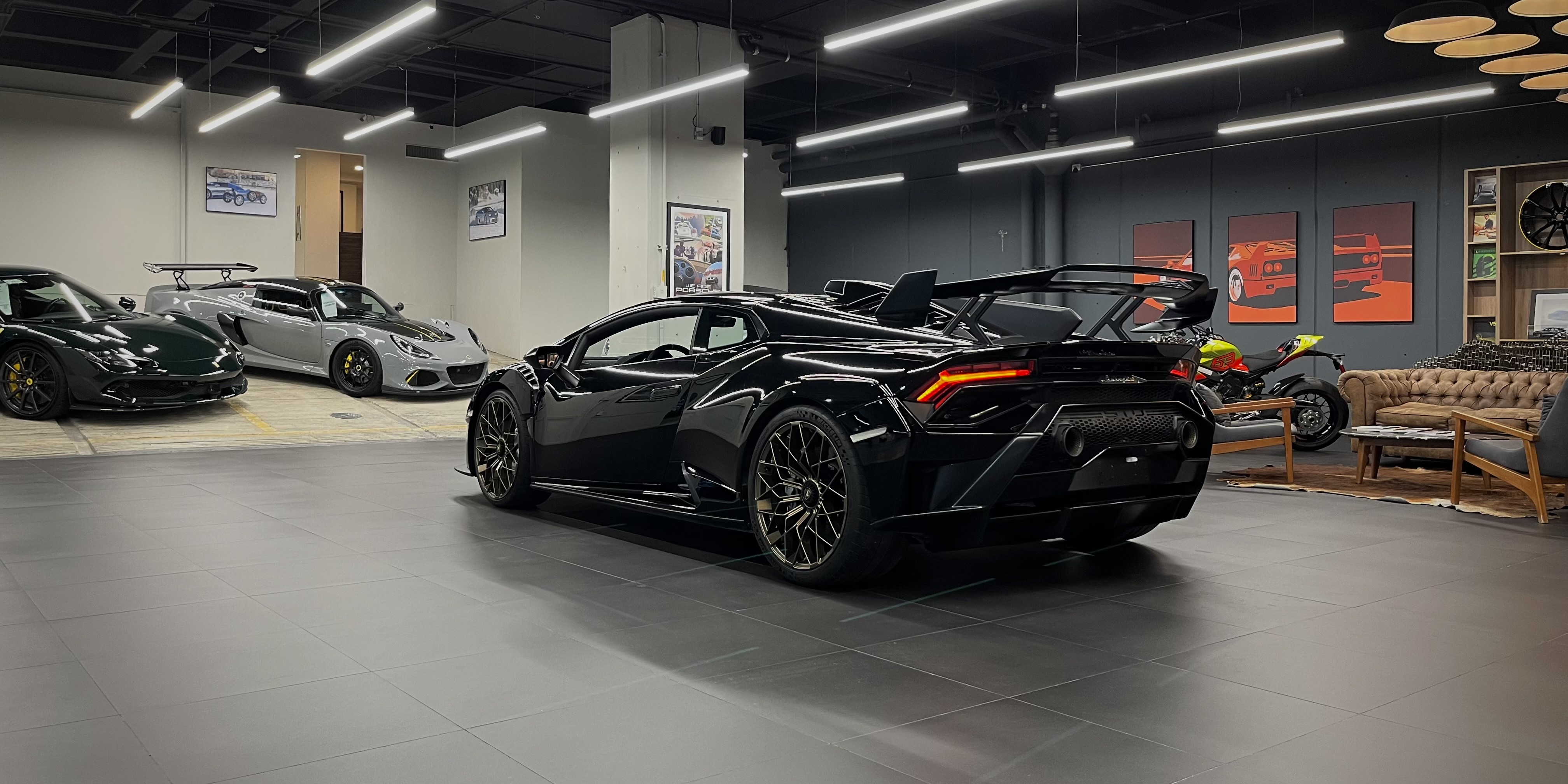 Lamborghini Huracan STO