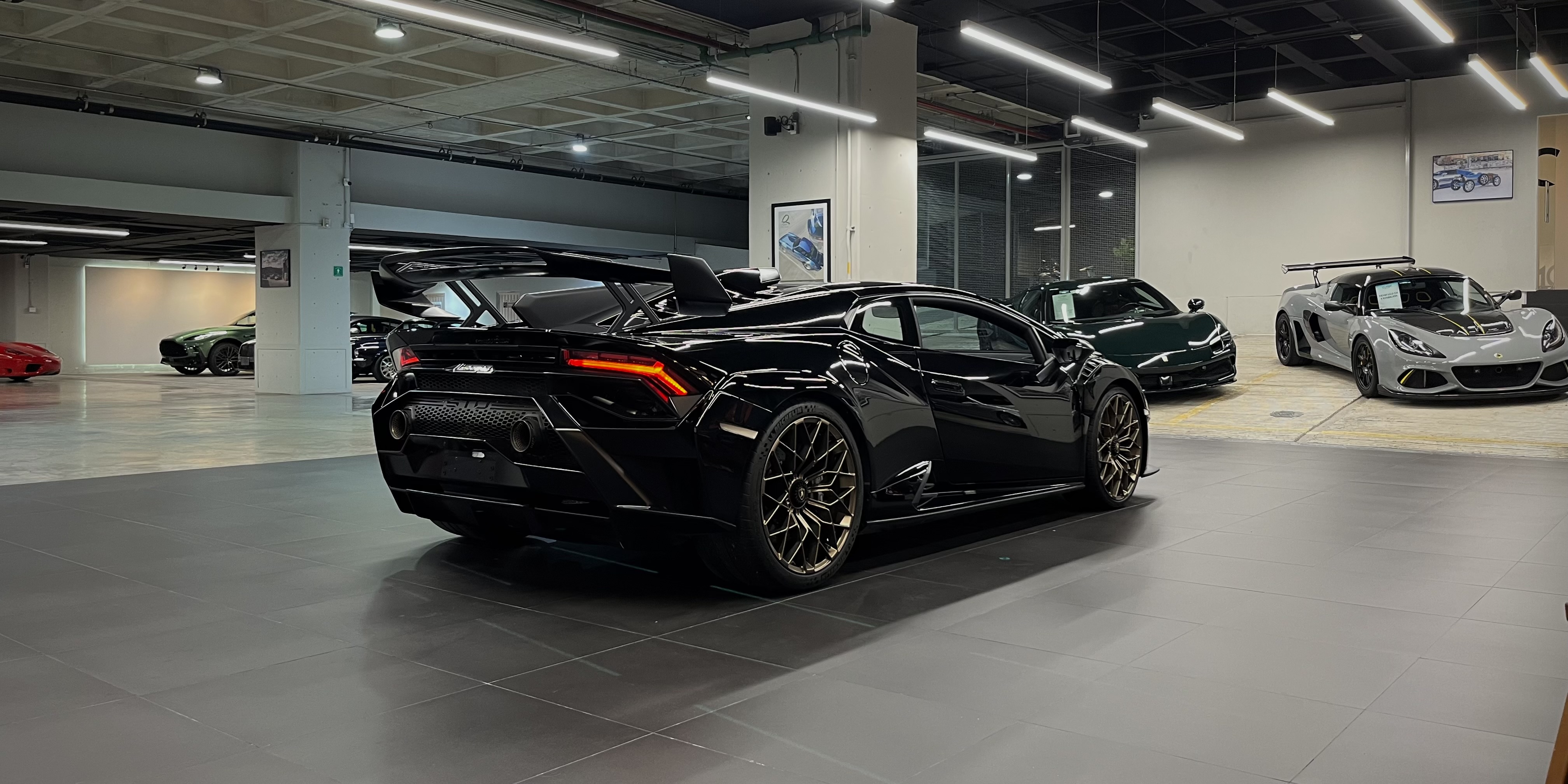Lamborghini Huracan STO