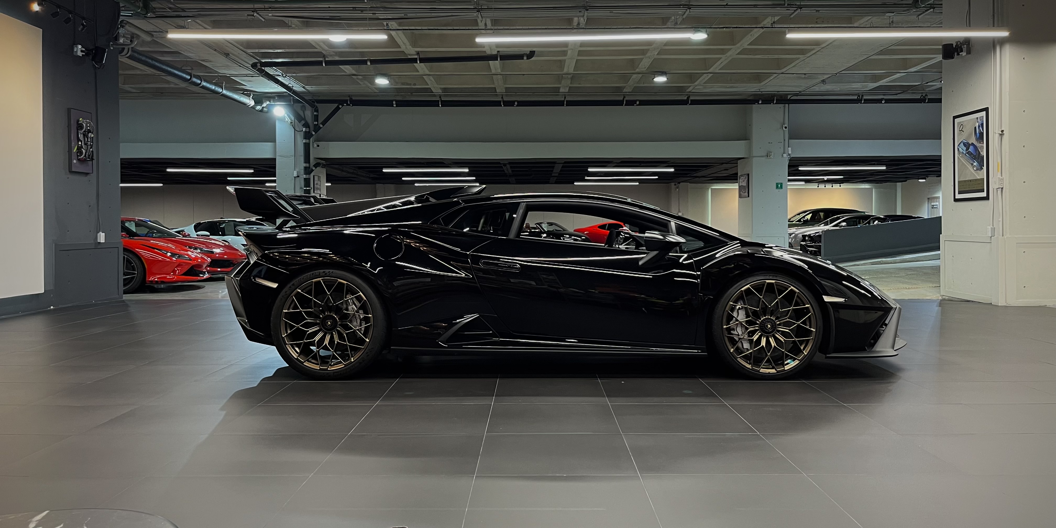 Lamborghini Huracan STO
