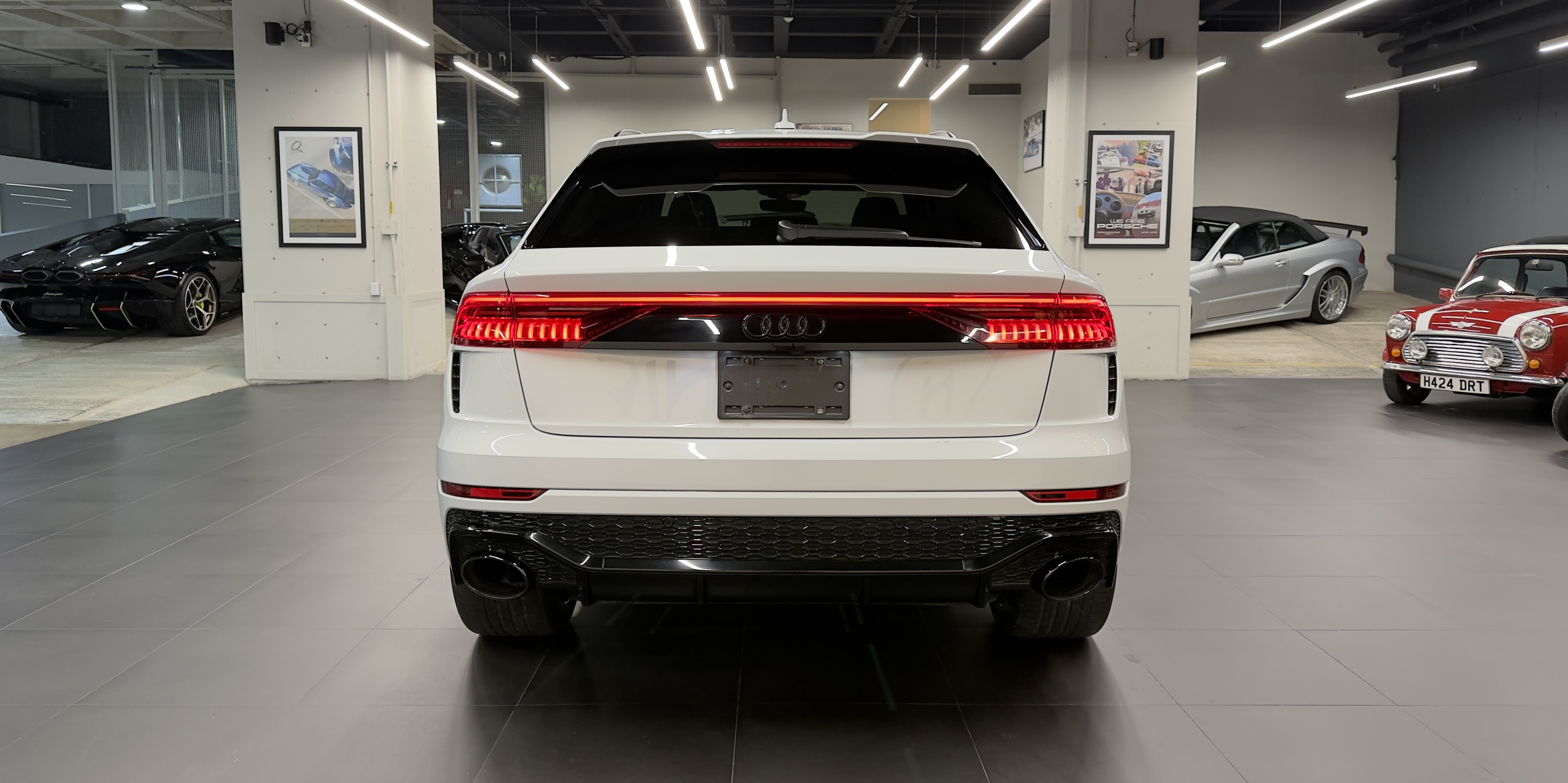 Audi RSQ8