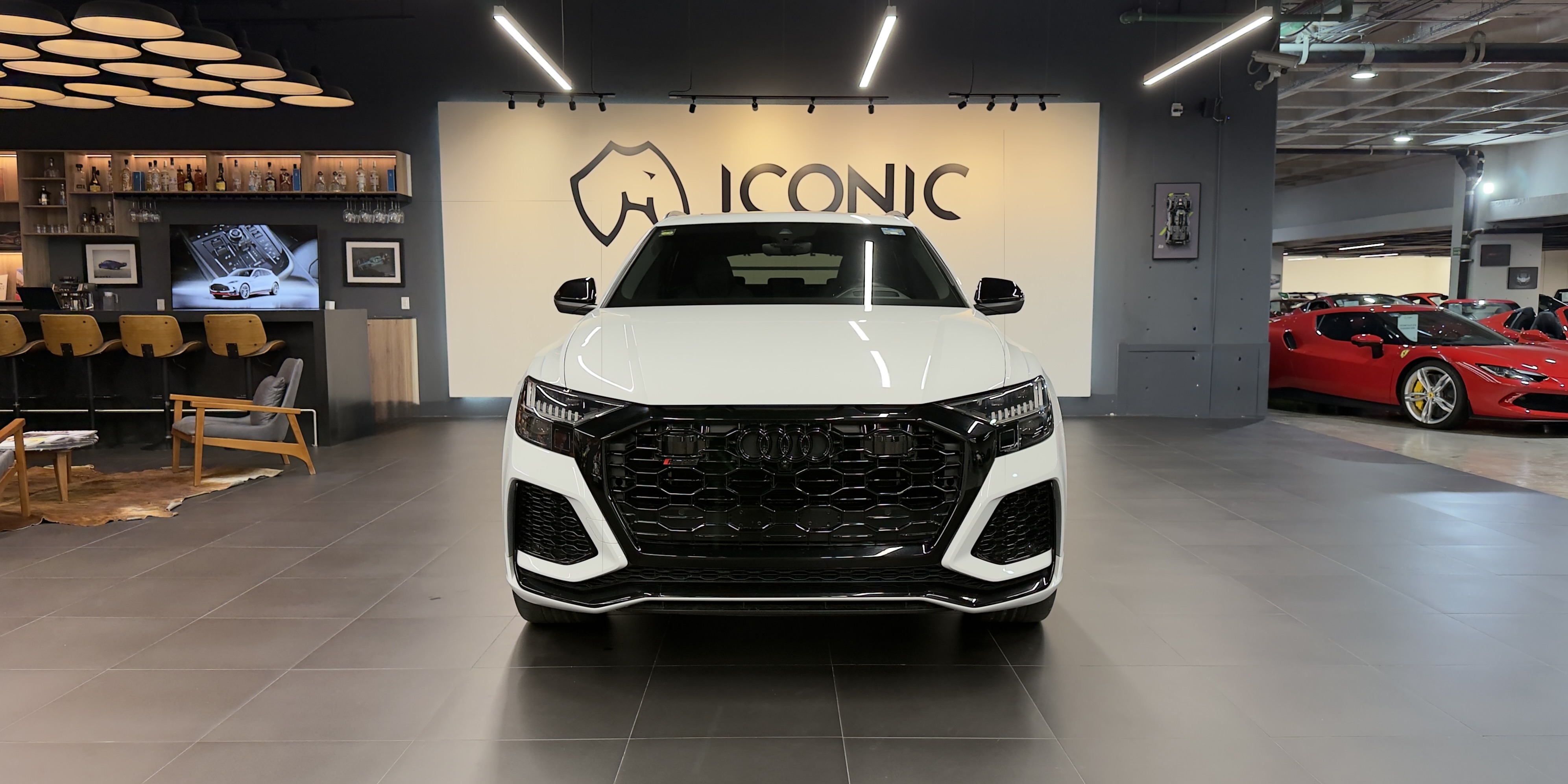 Audi RSQ8