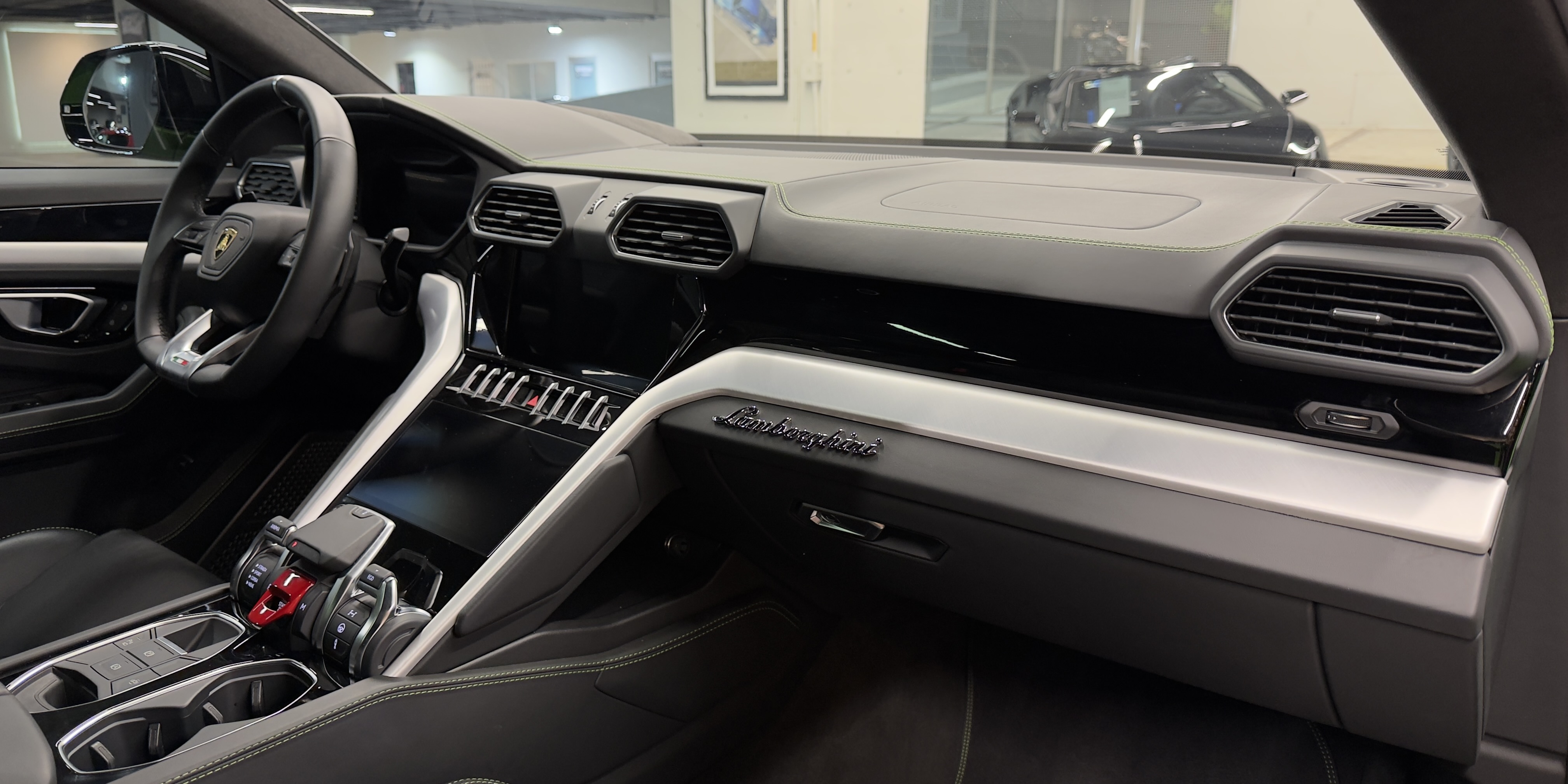 Lamborghini Urus S