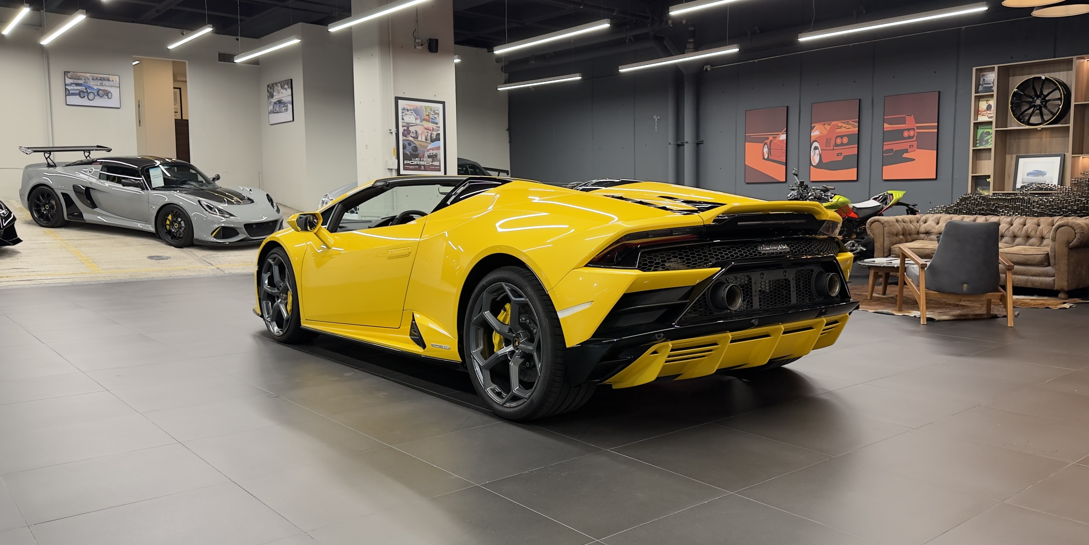 Lamborghini Huracan EVO Spyder