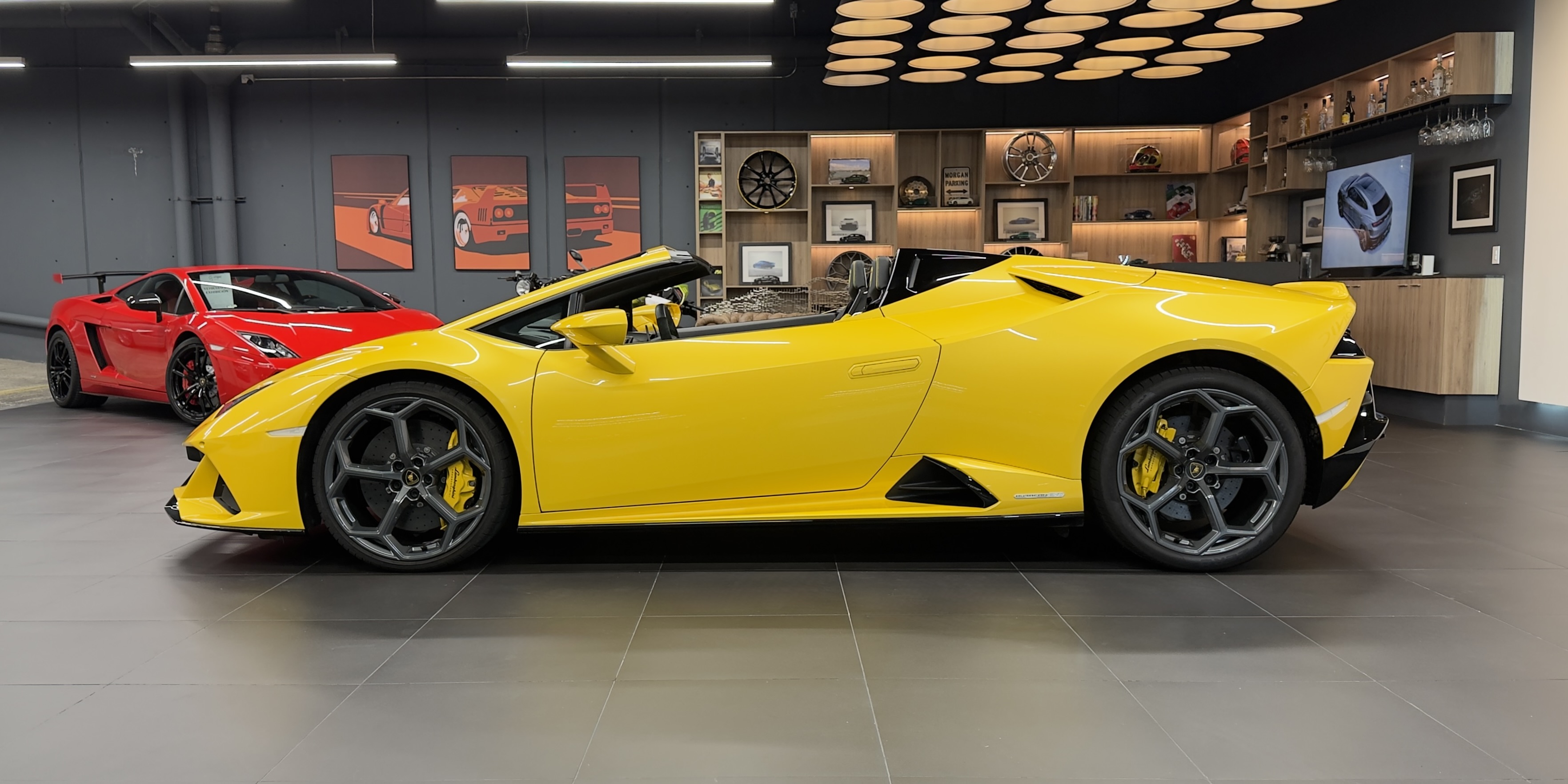 Lamborghini Huracan EVO Spyder