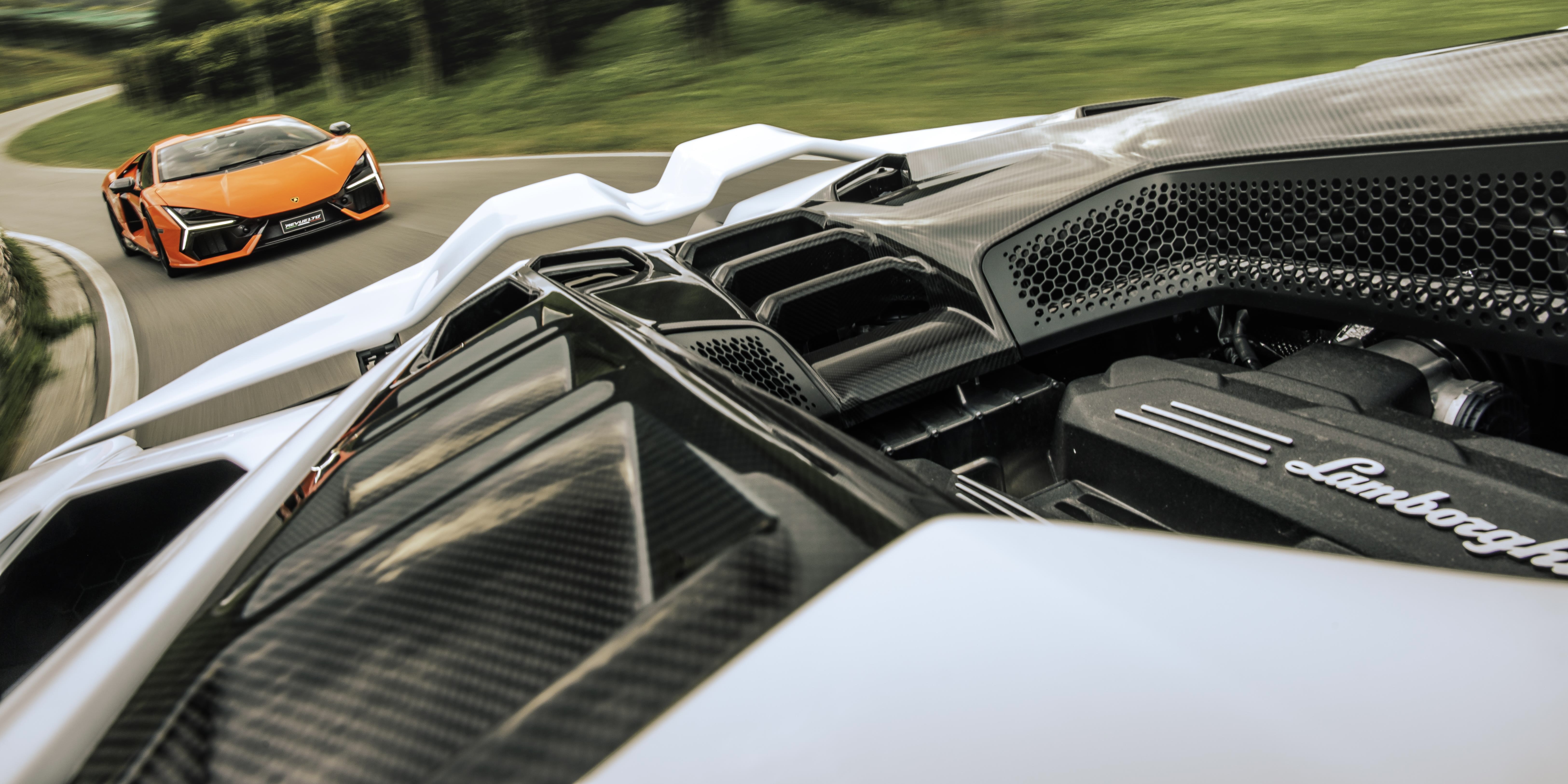 Lamborghini Revuelto