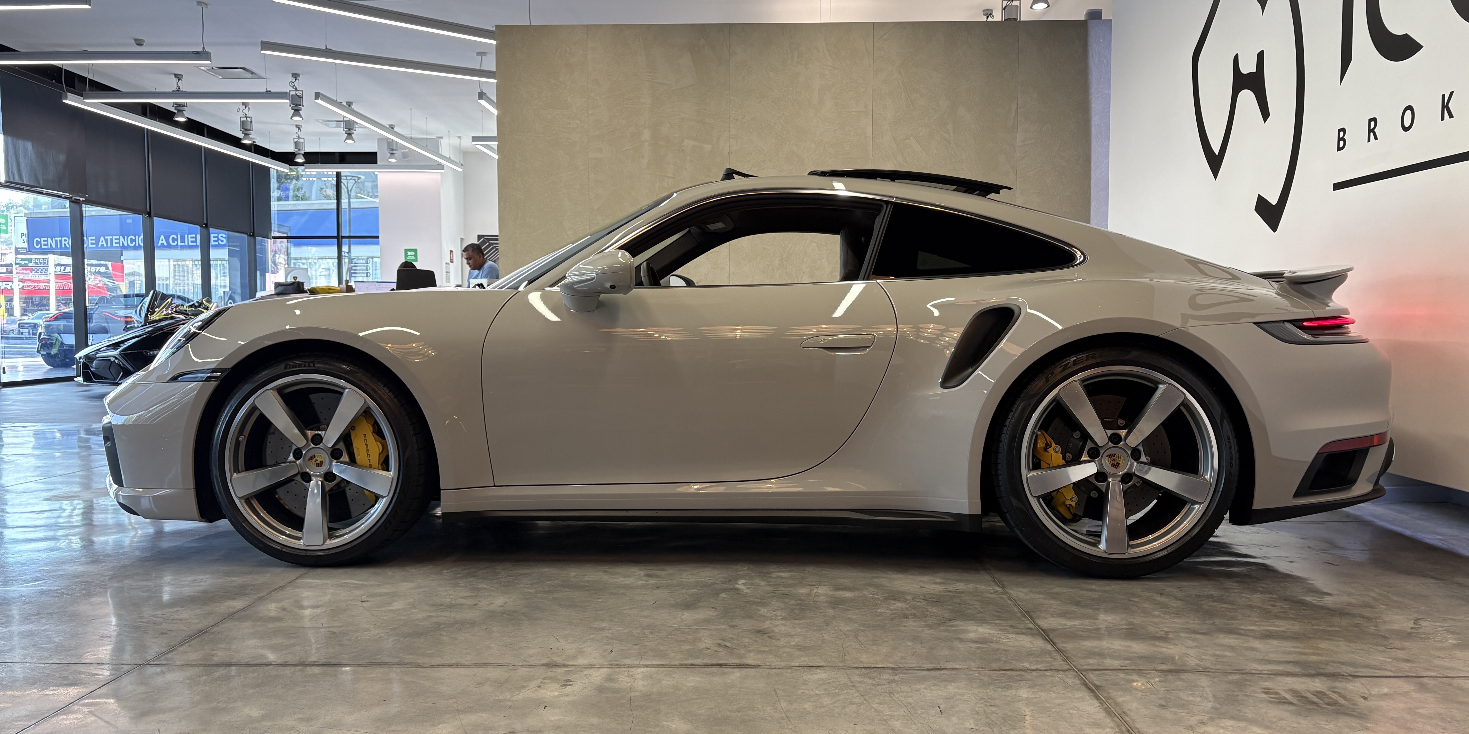 Porsche 911 Turbo S