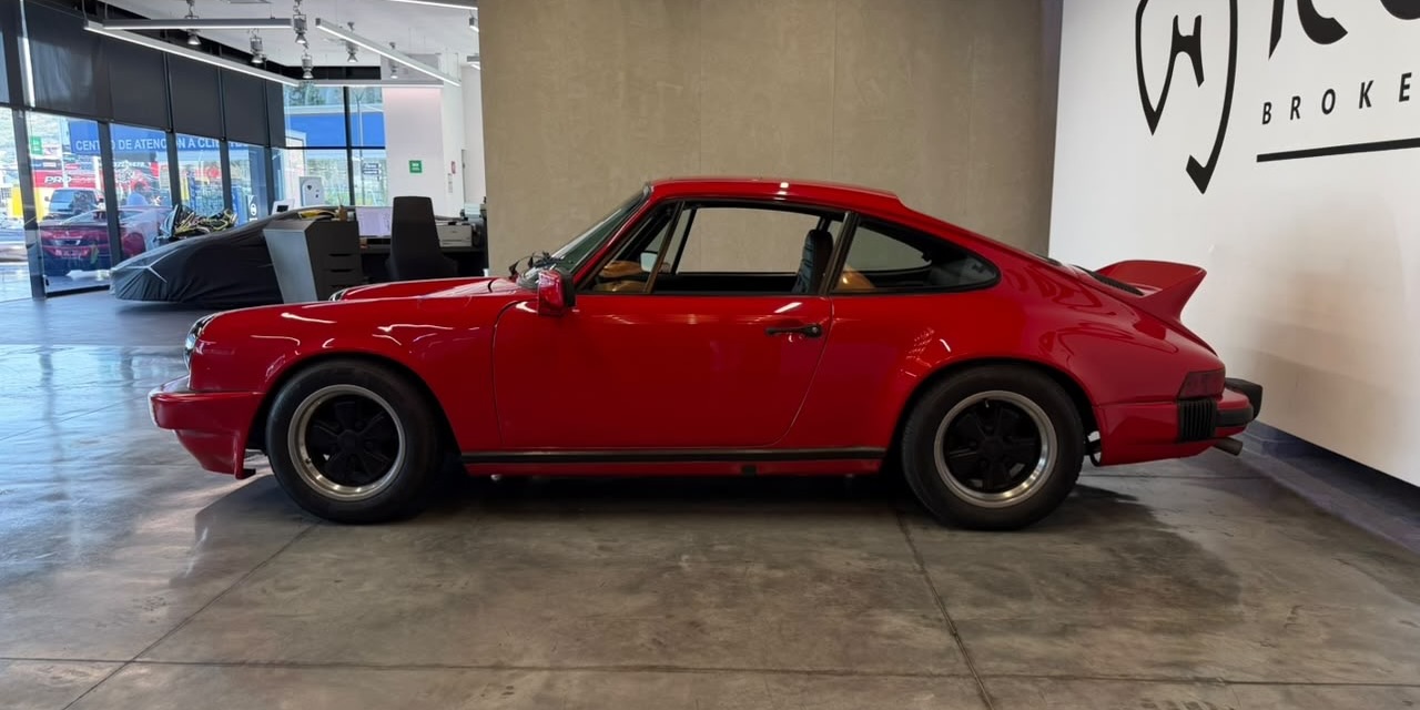 Porsche 911