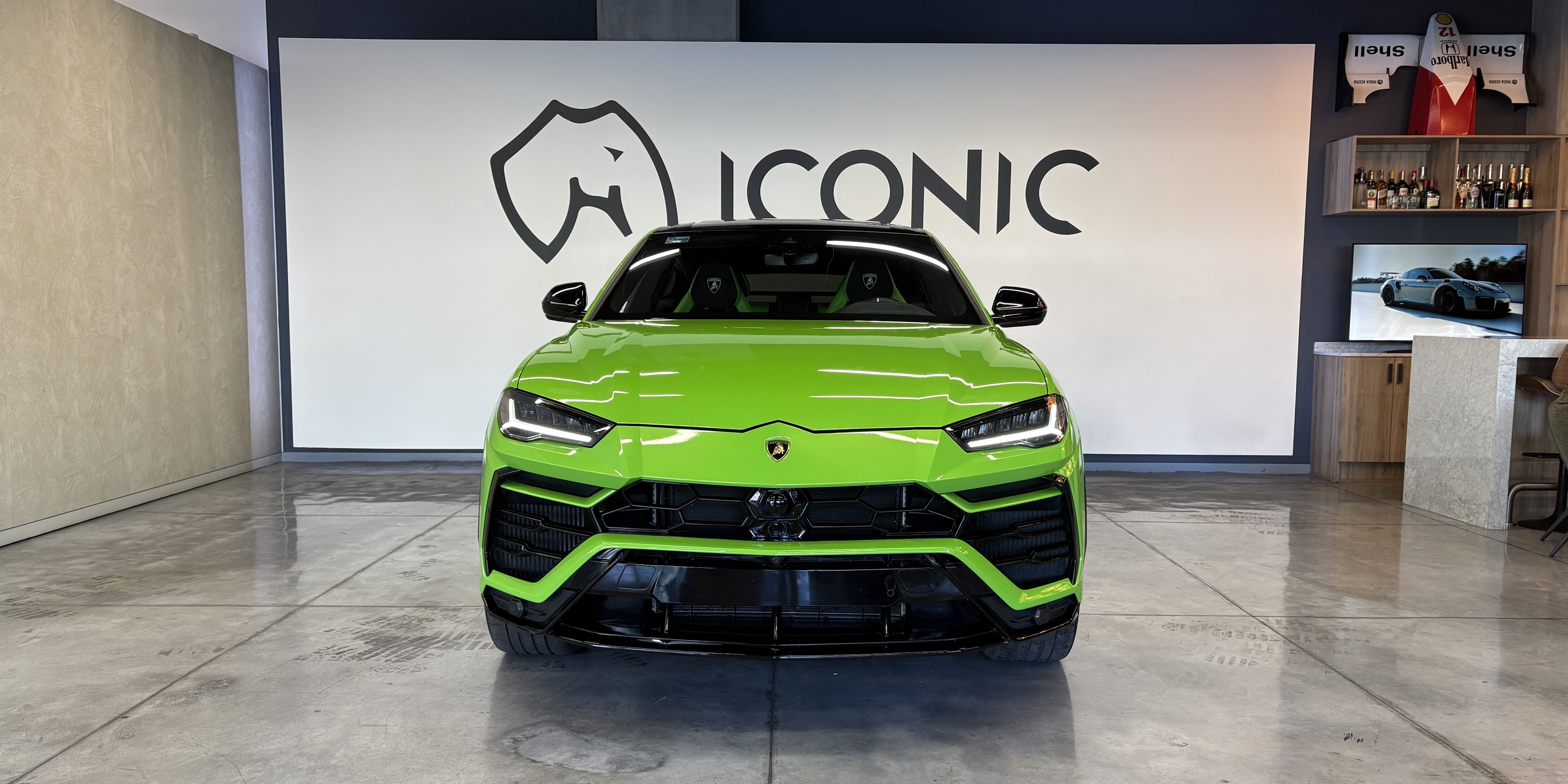 Lamborghini Urus Pearl Capsule