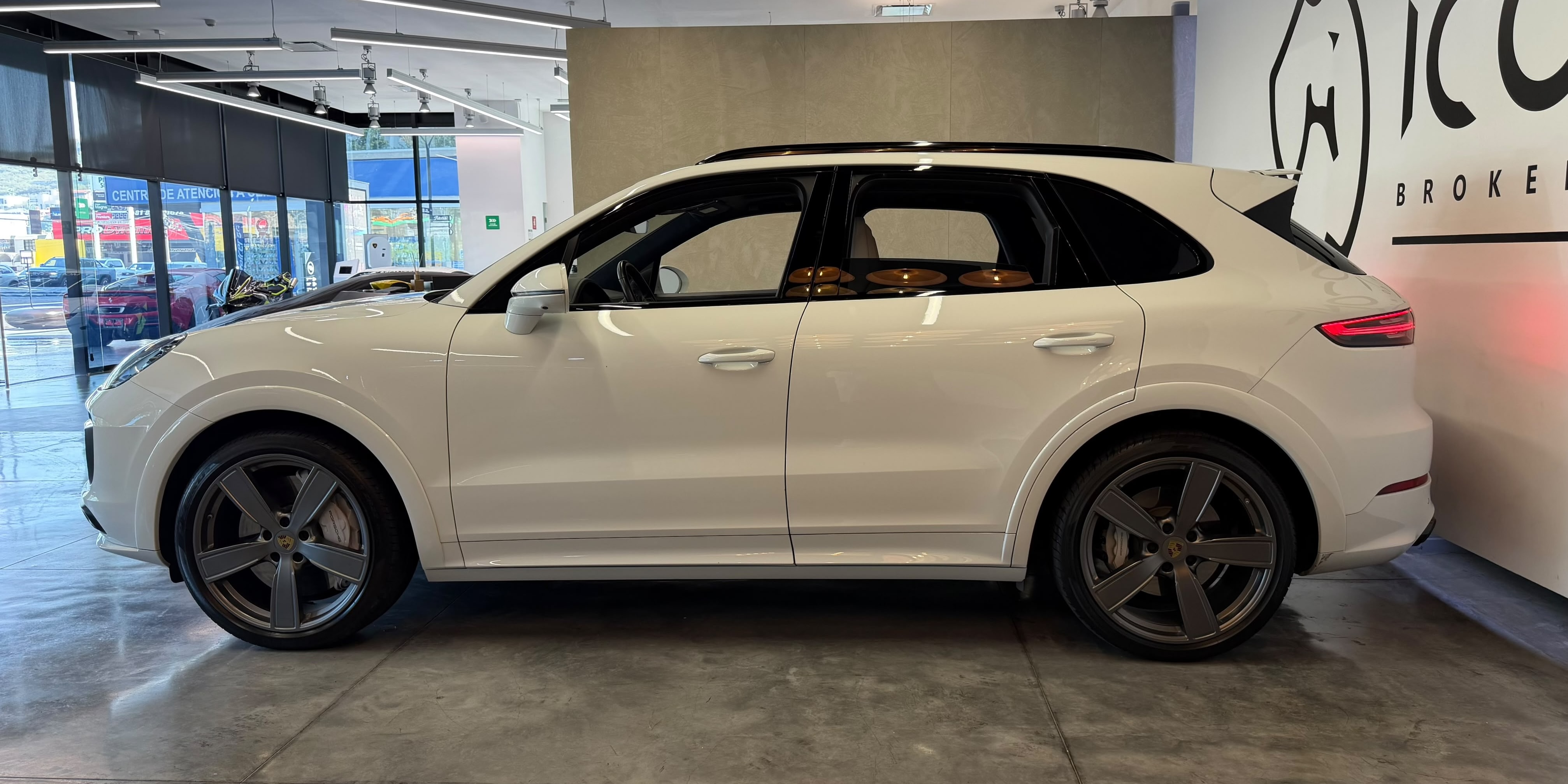 Porsche Cayenne Turbo