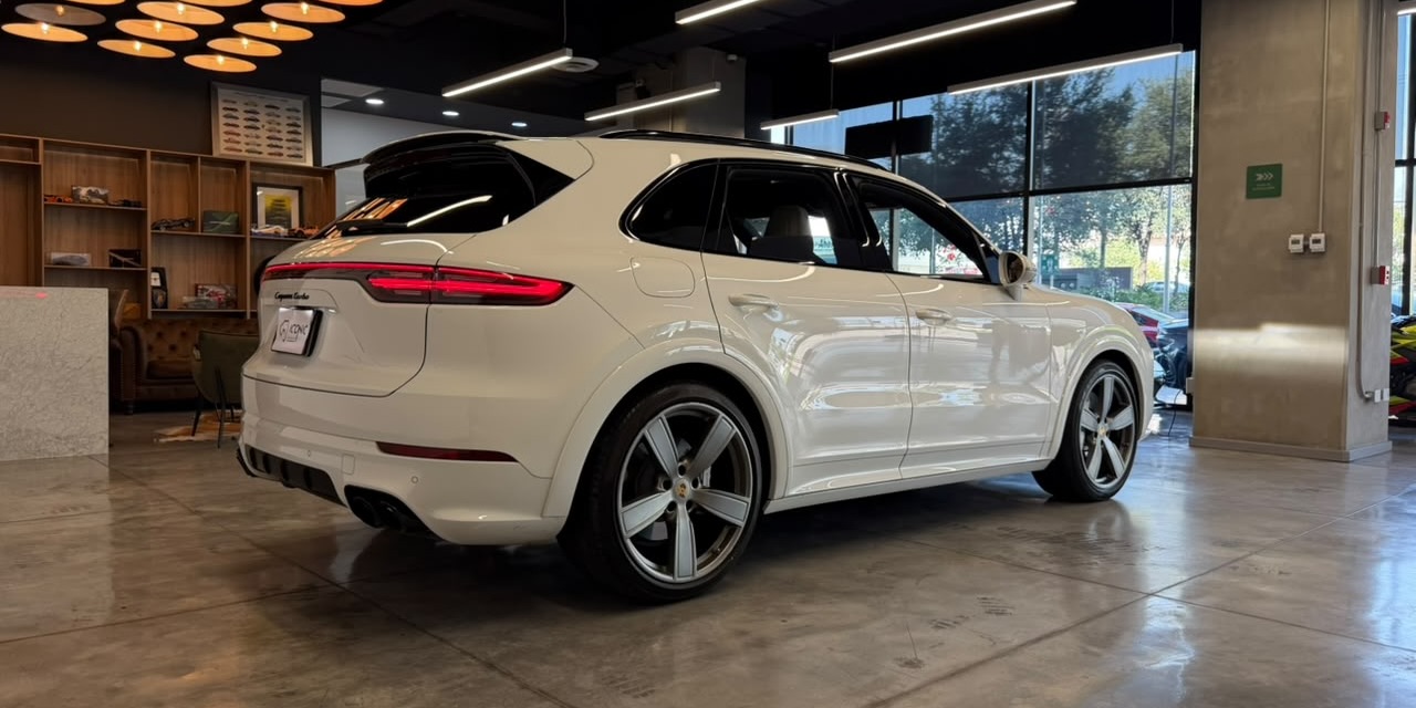 Porsche Cayenne Turbo
