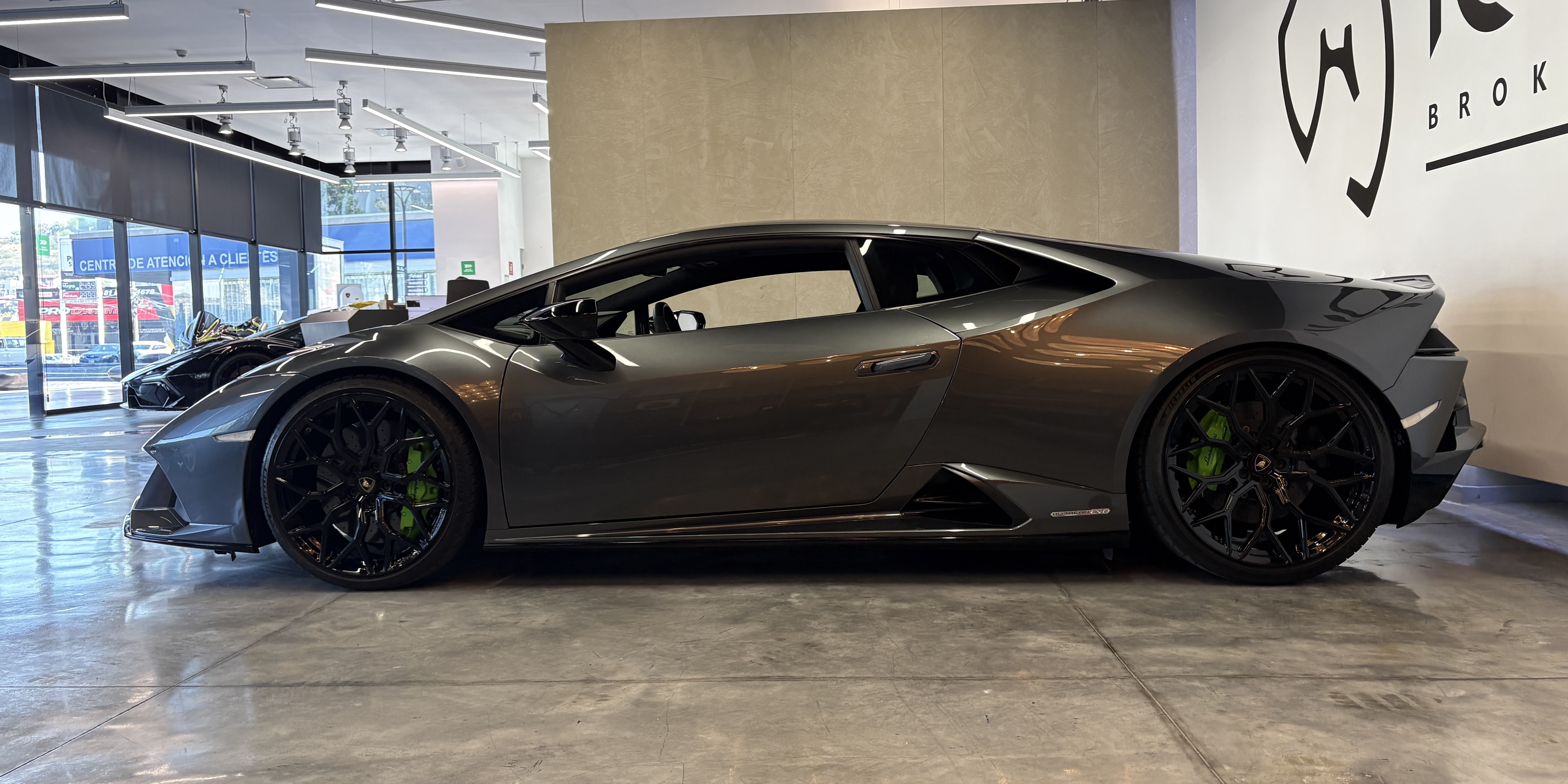 Lamborghini Huracan EVO Coupe