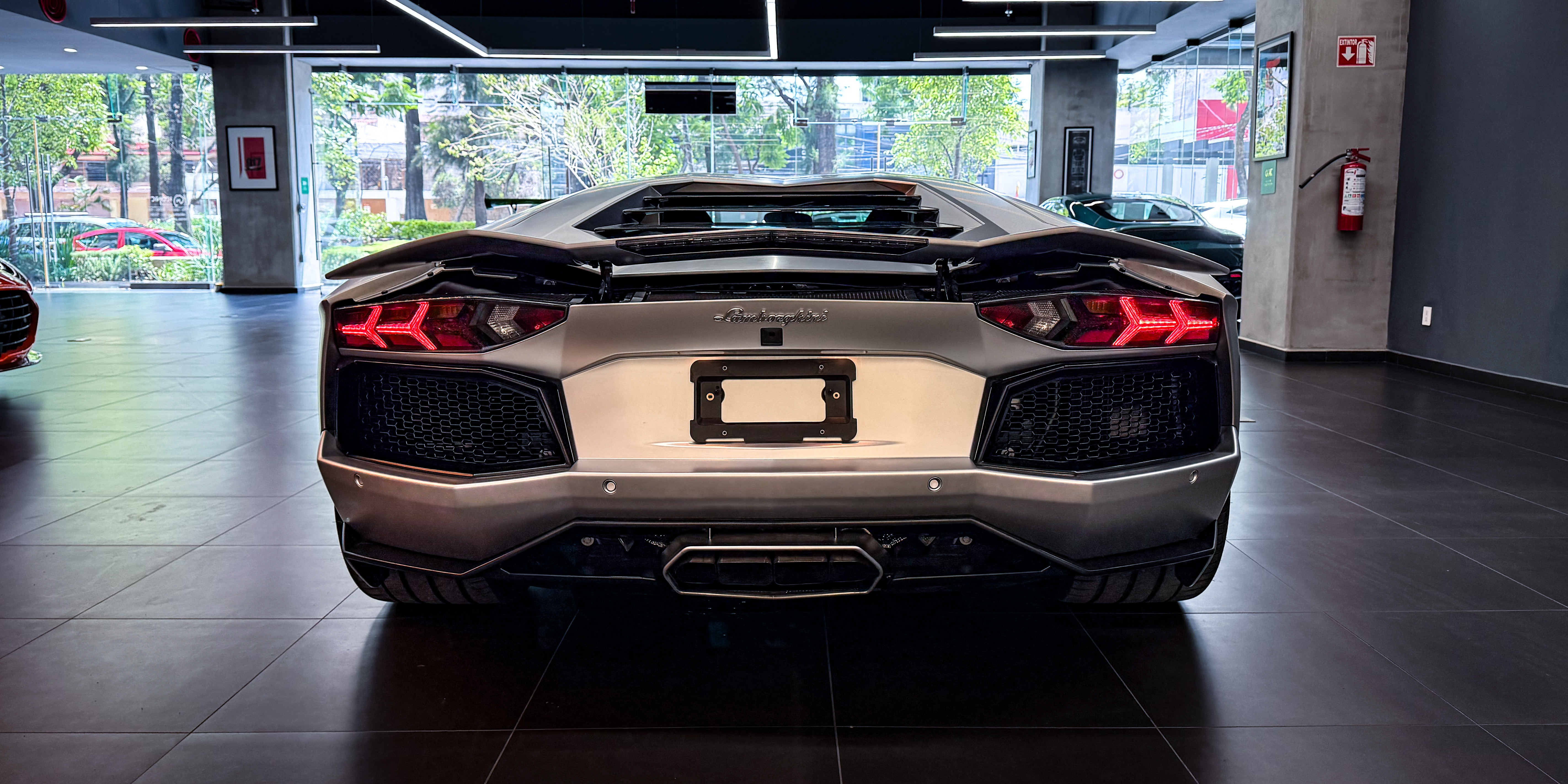Lamborghini Aventador