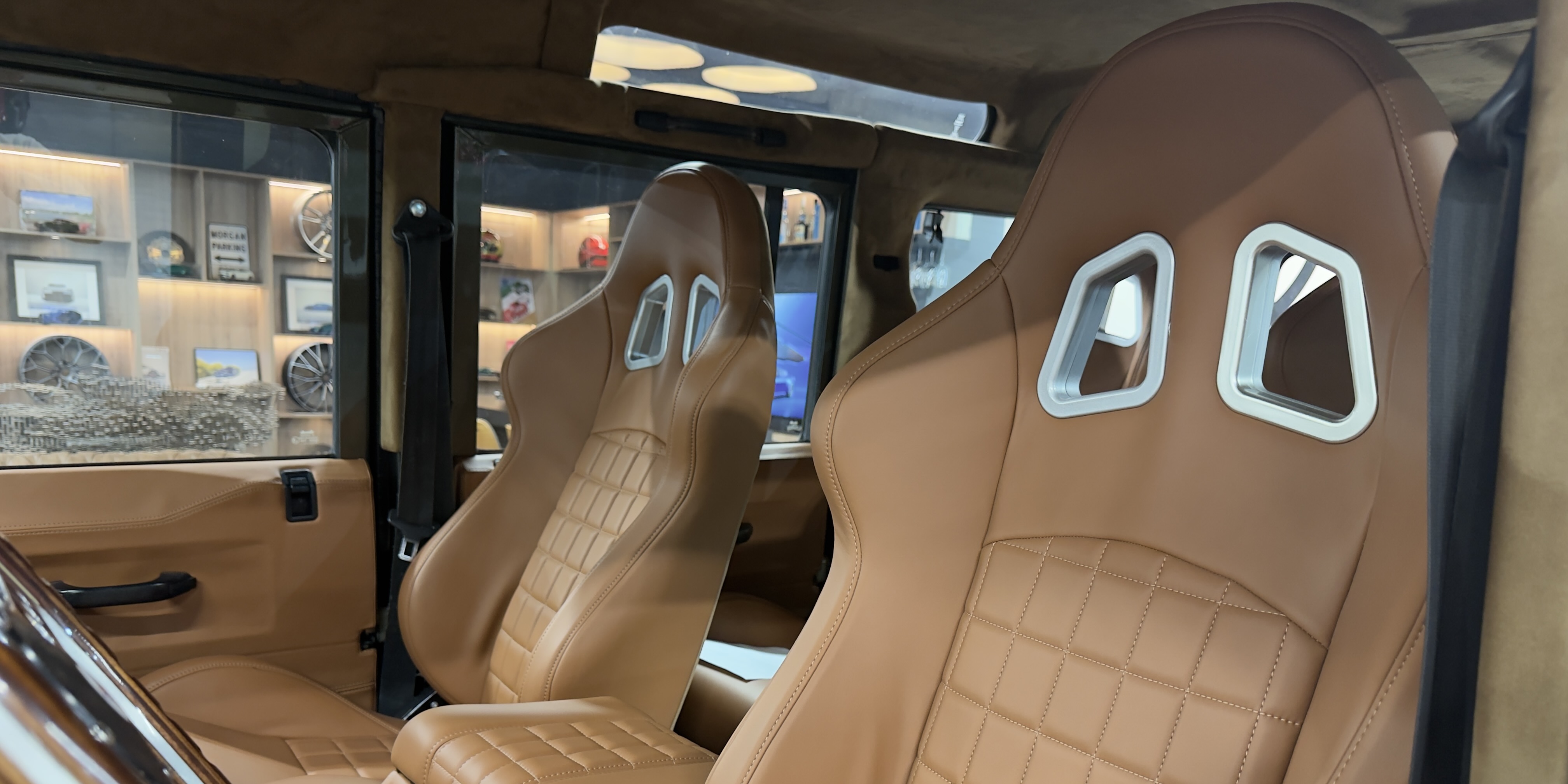Land Rover Defender 110