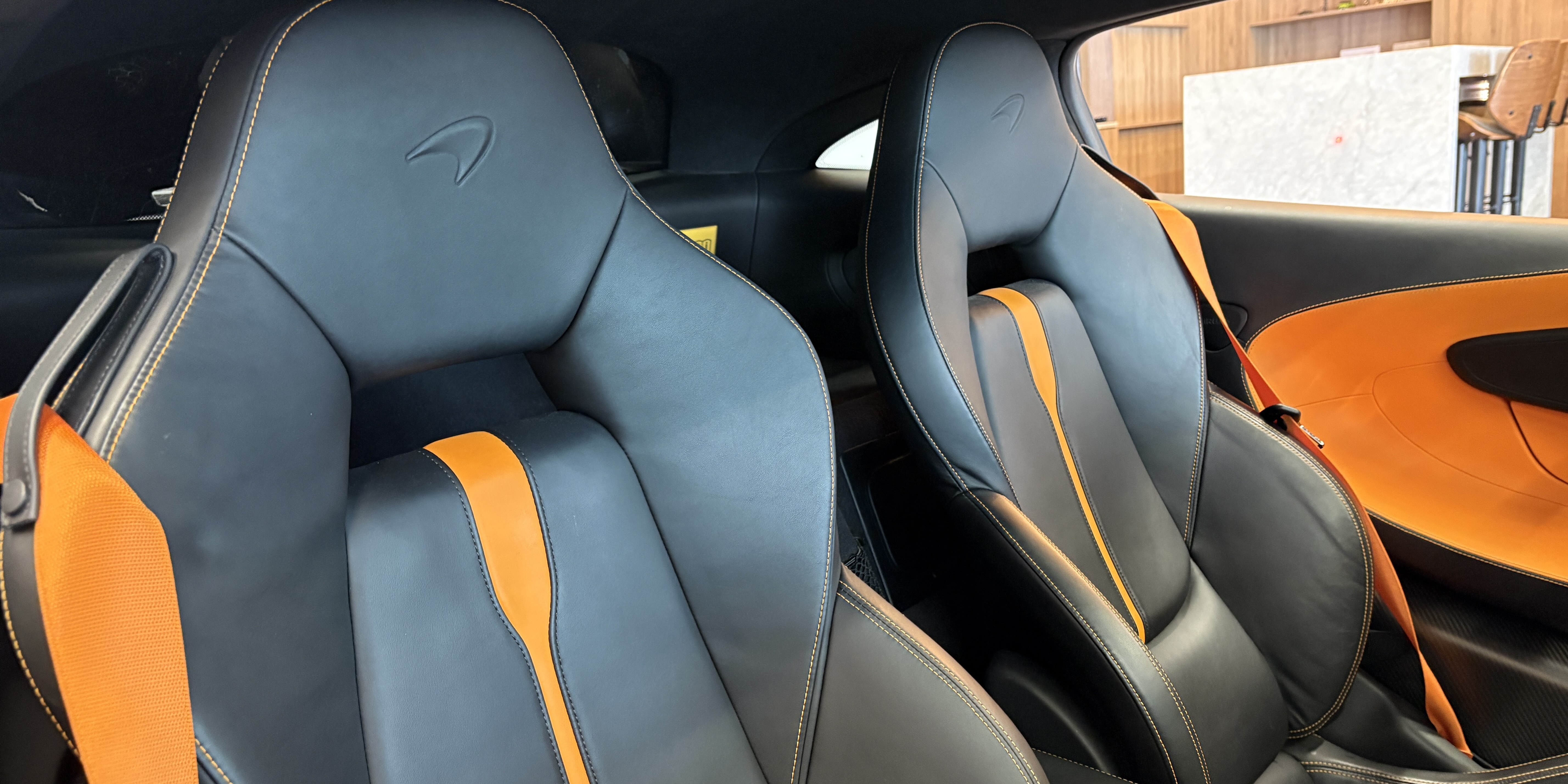 McLaren 570S