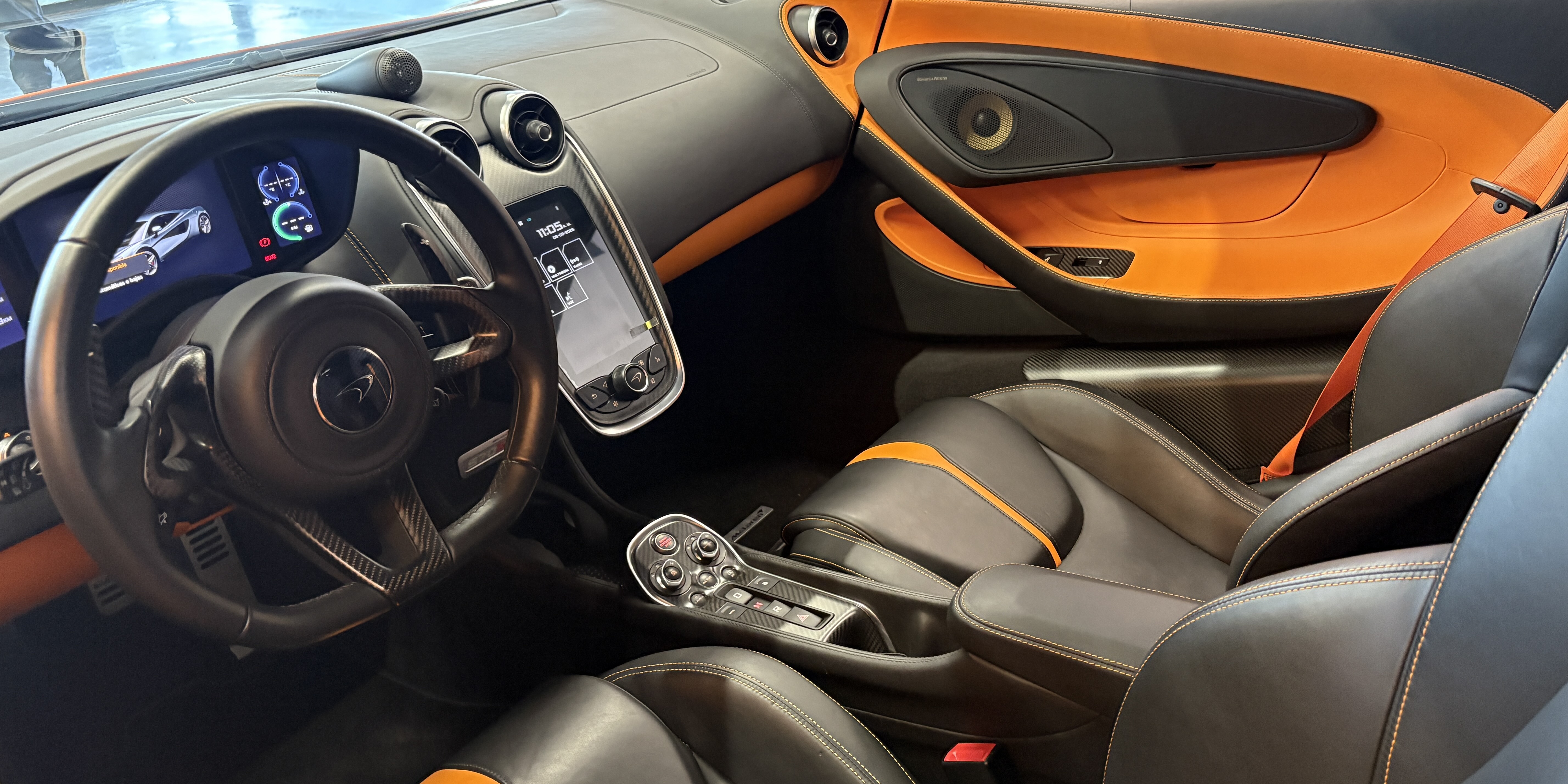 McLaren 570S
