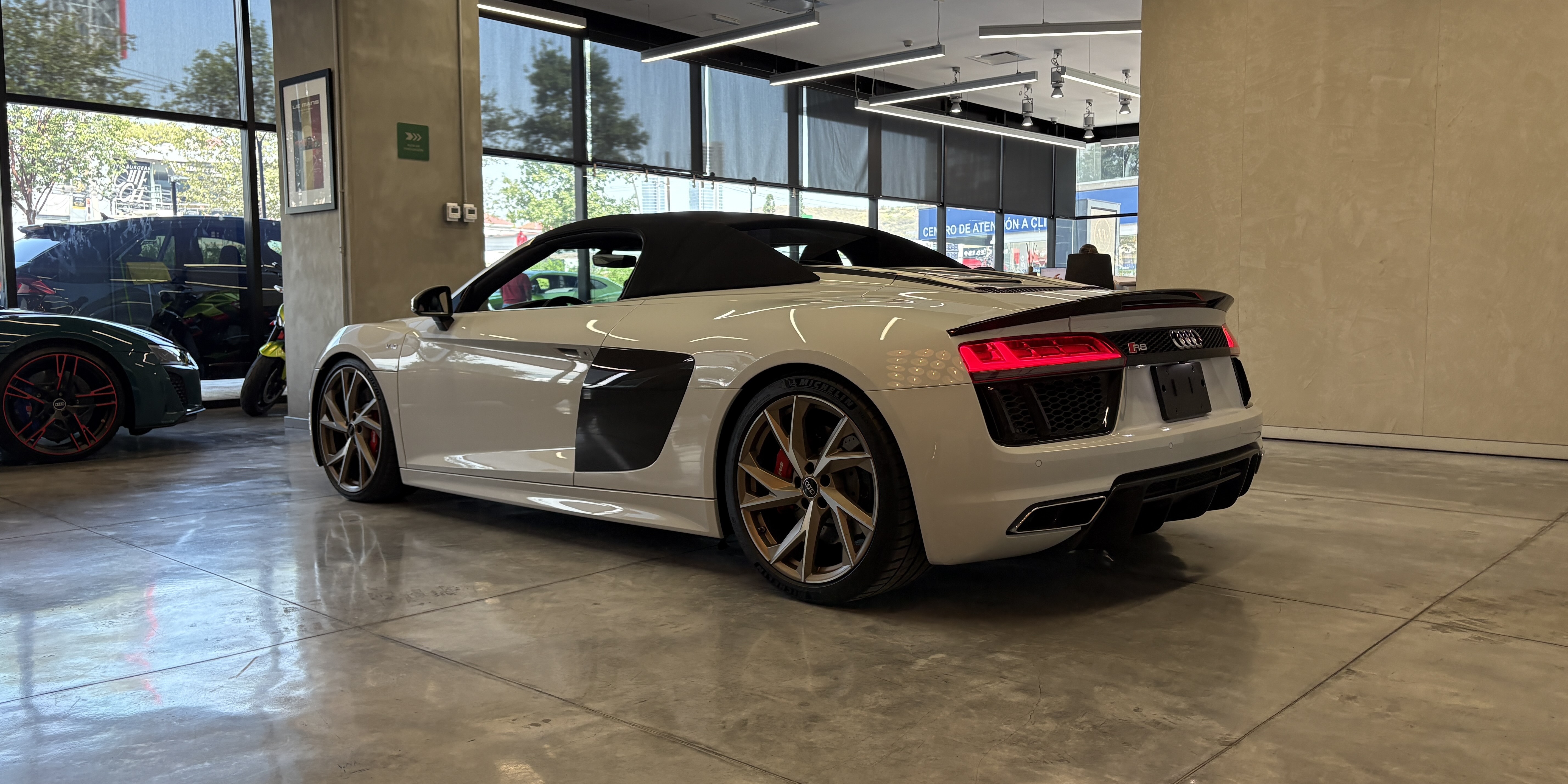 Audi R8 V10 Spyder