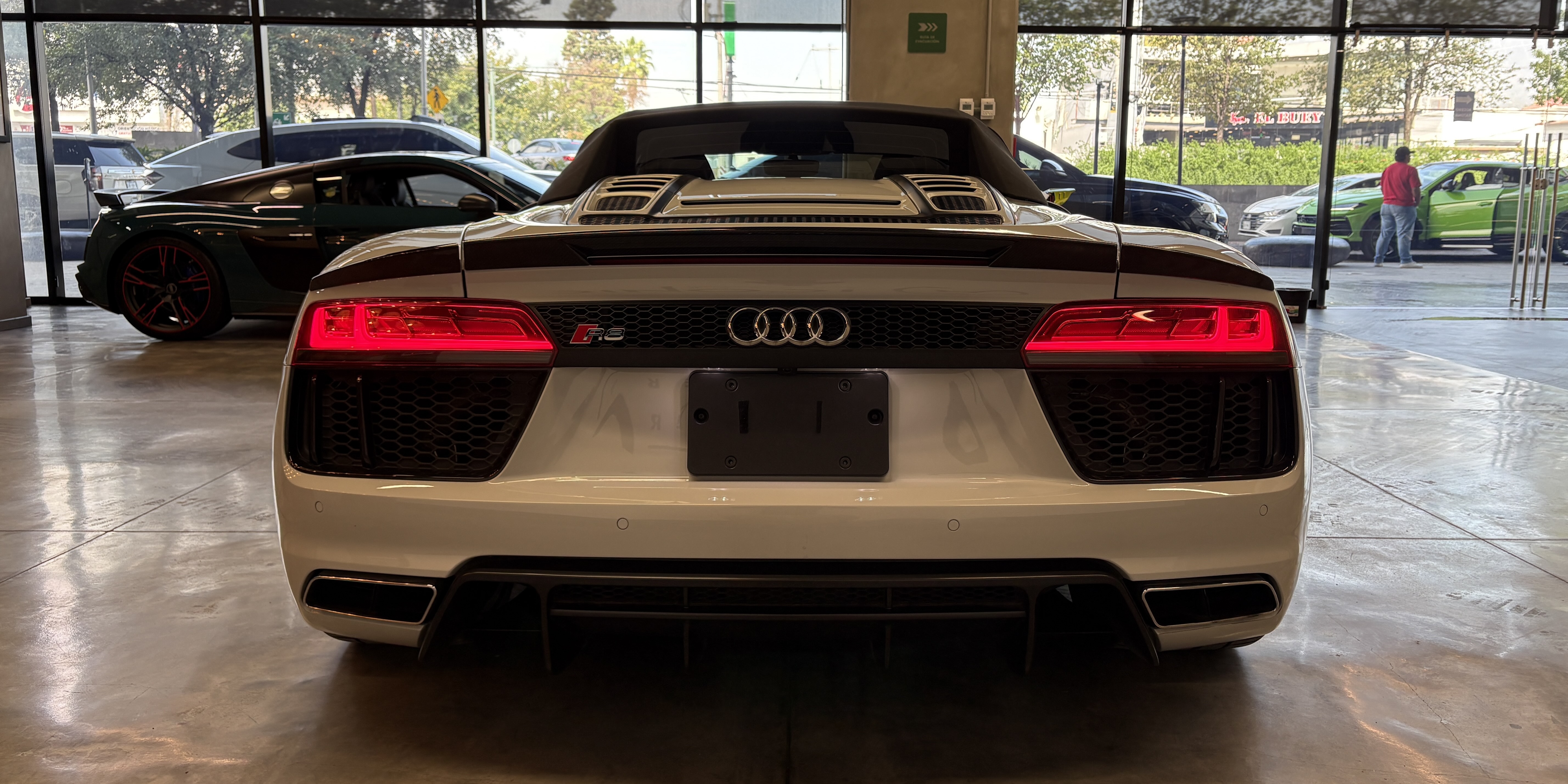 Audi R8 V10 Spyder