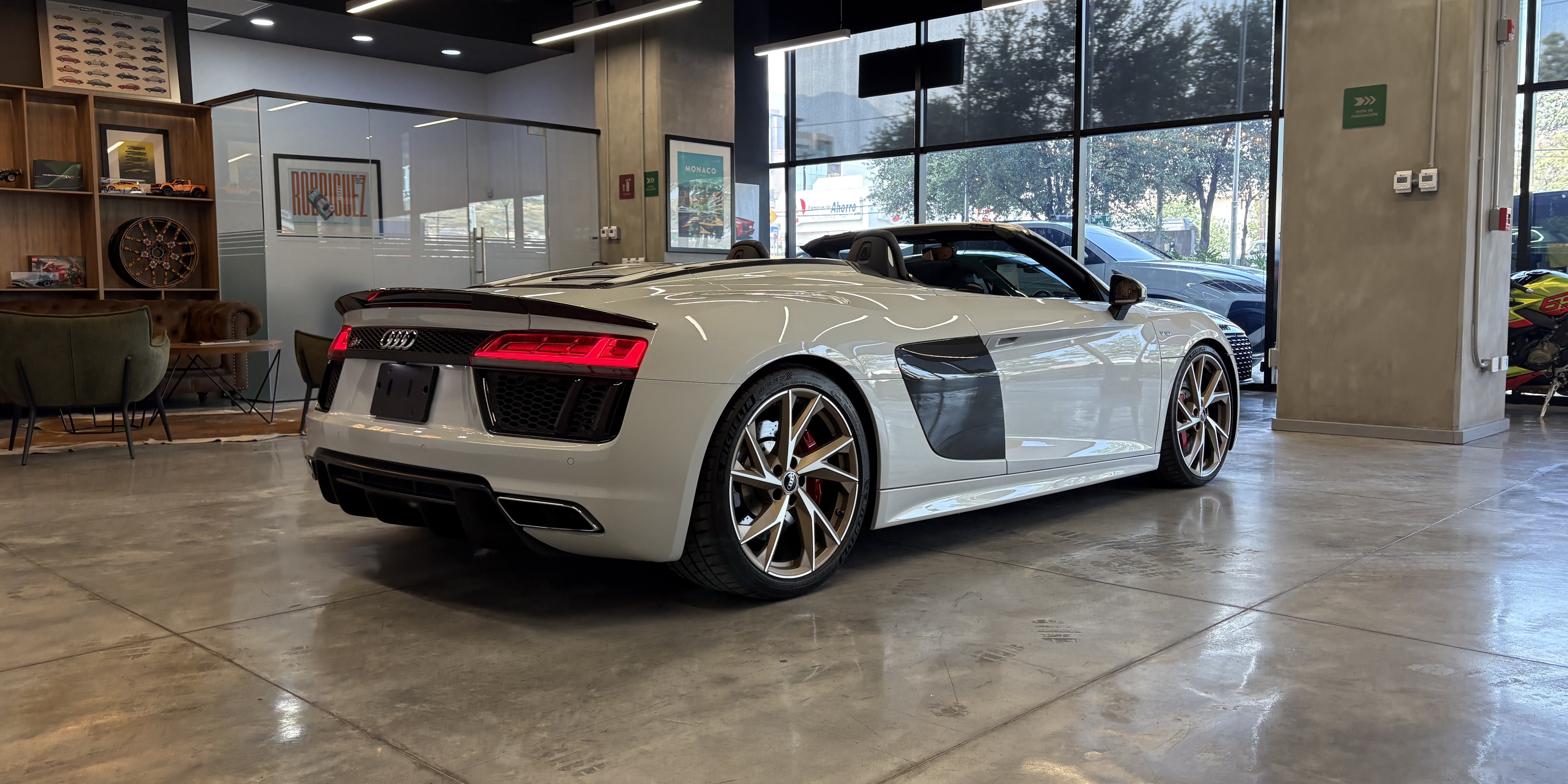 Audi R8 V10 Spyder