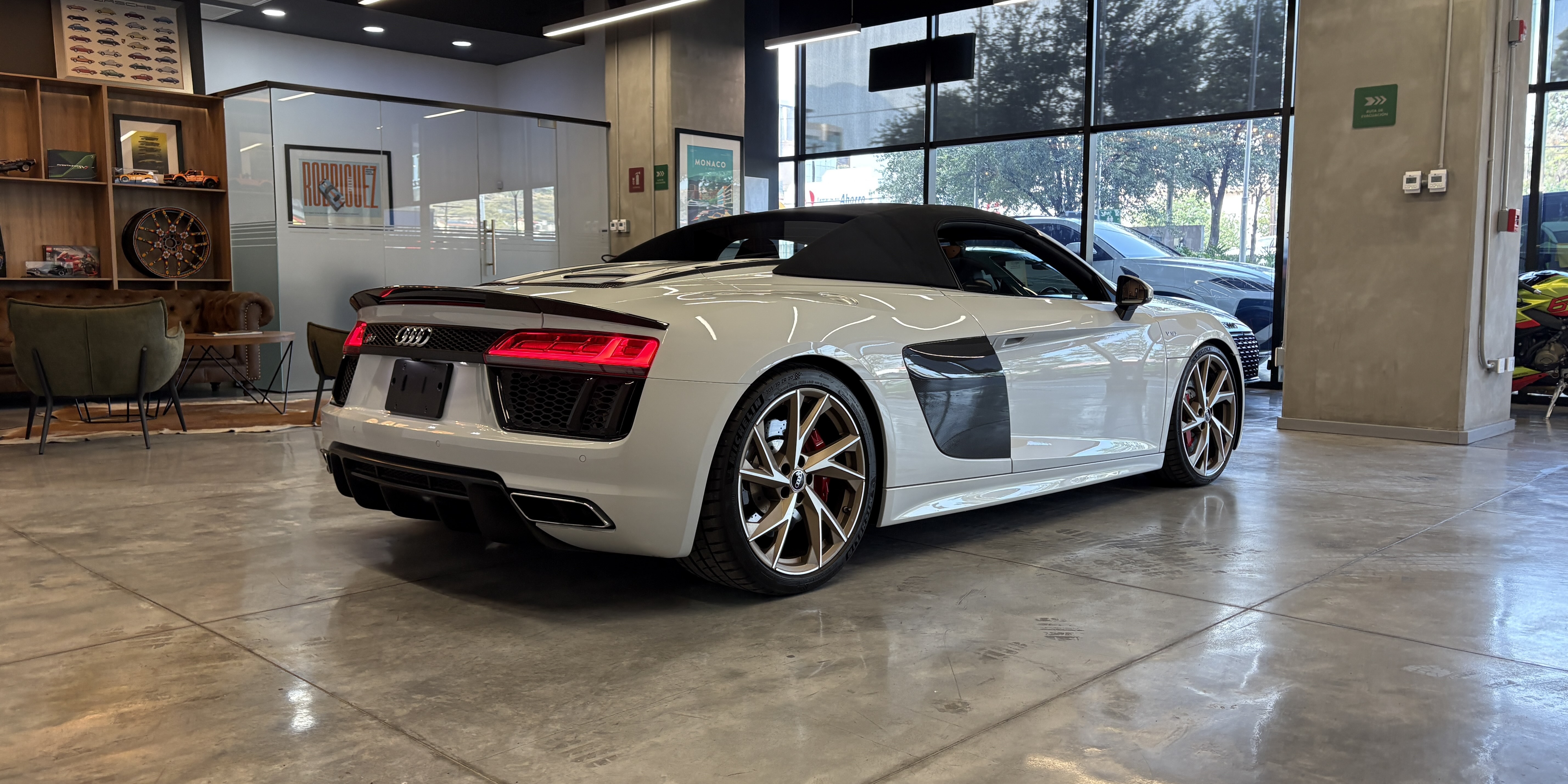 Audi R8 V10 Spyder