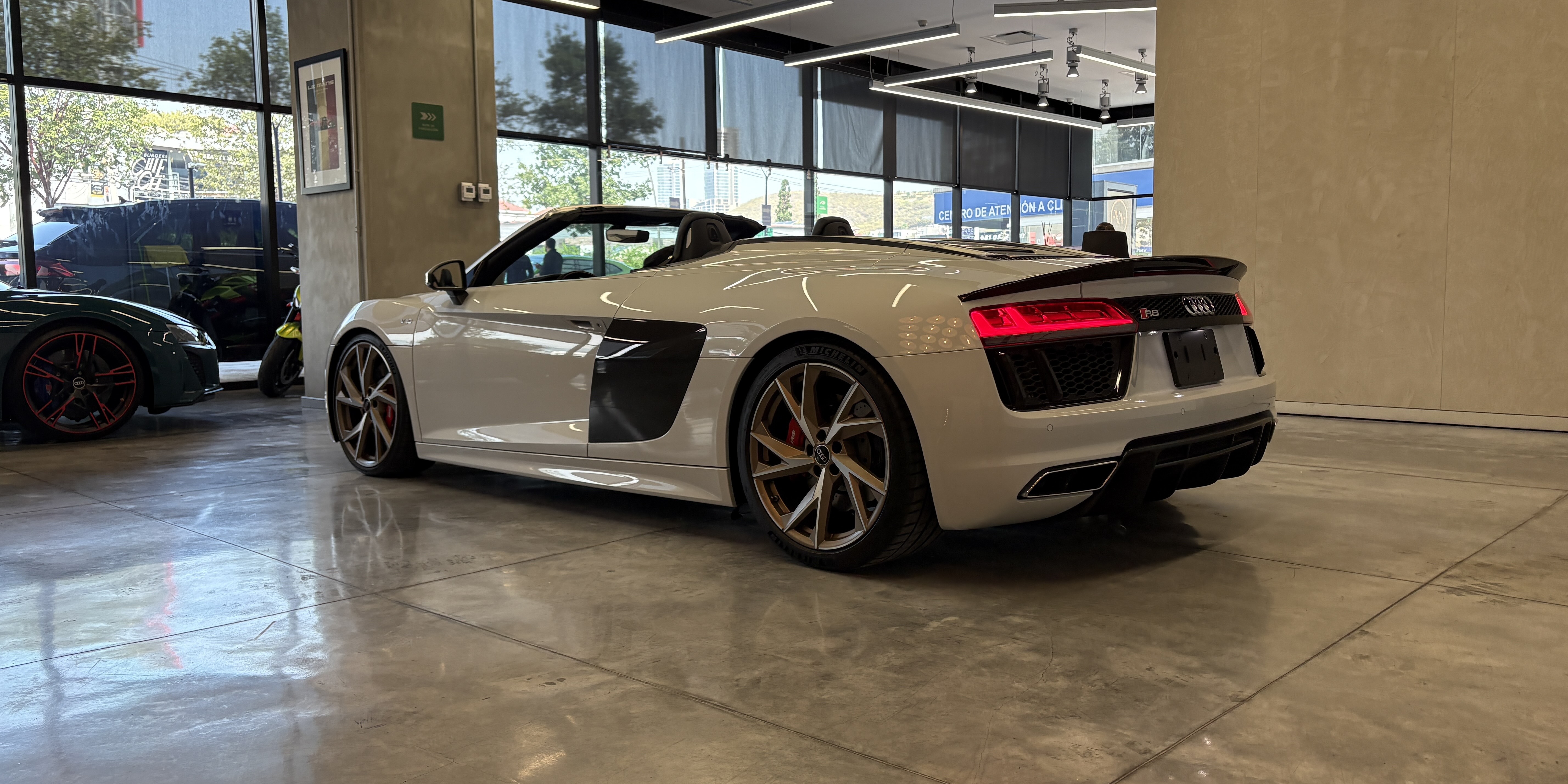Audi R8 V10 Spyder