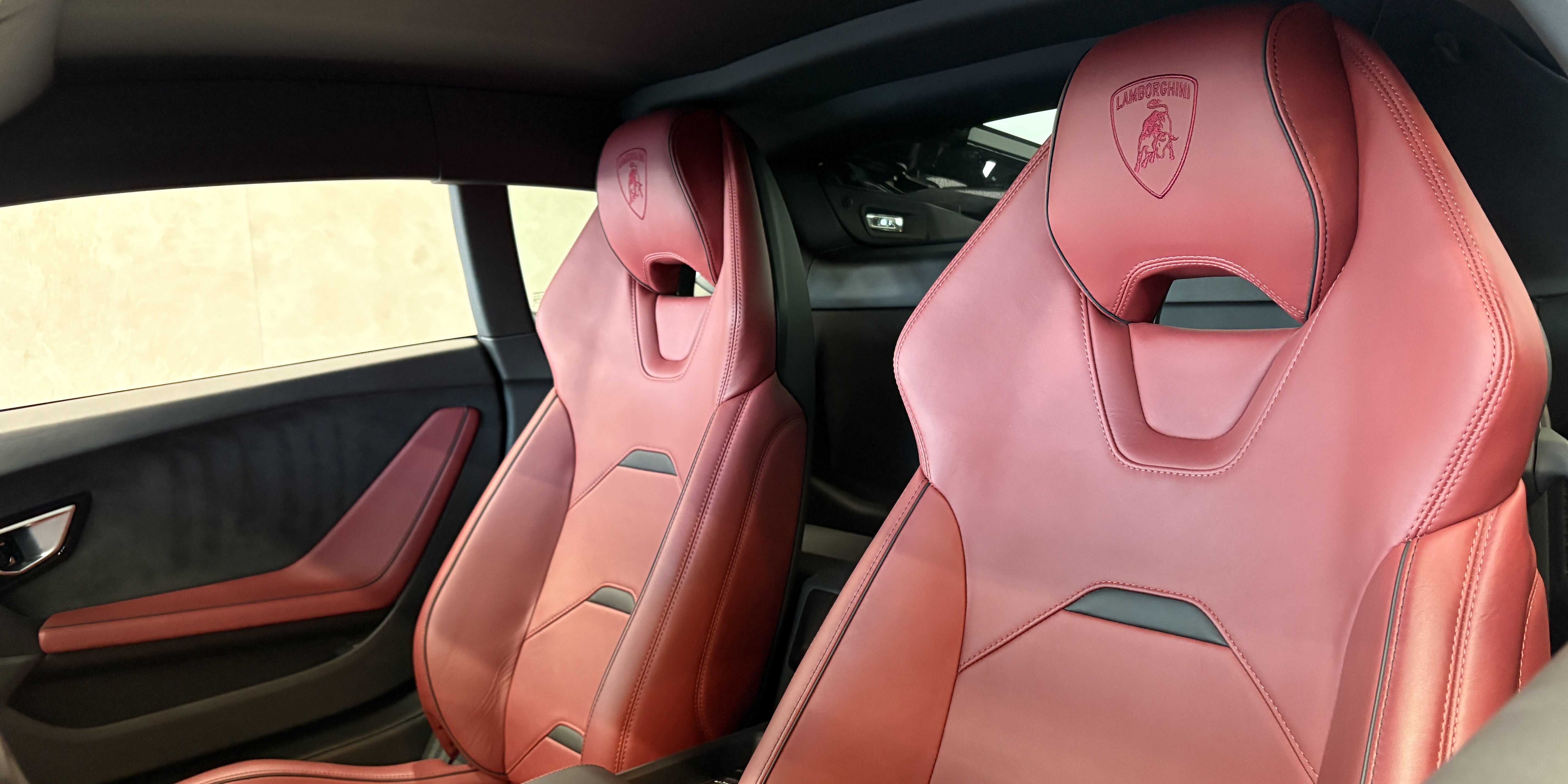 Lamborghini Huracan EVO Coupe