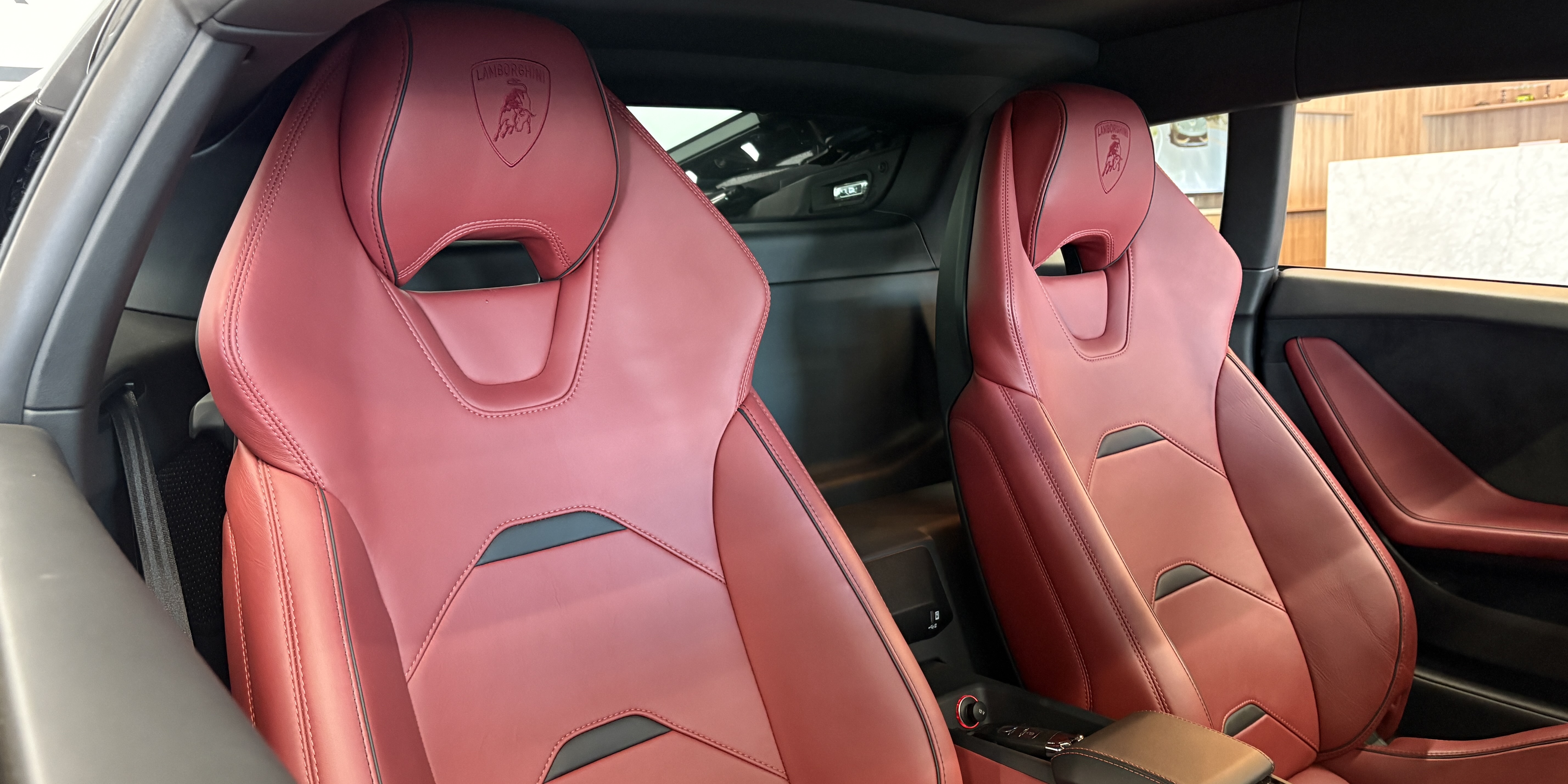 Lamborghini Huracan EVO Coupe