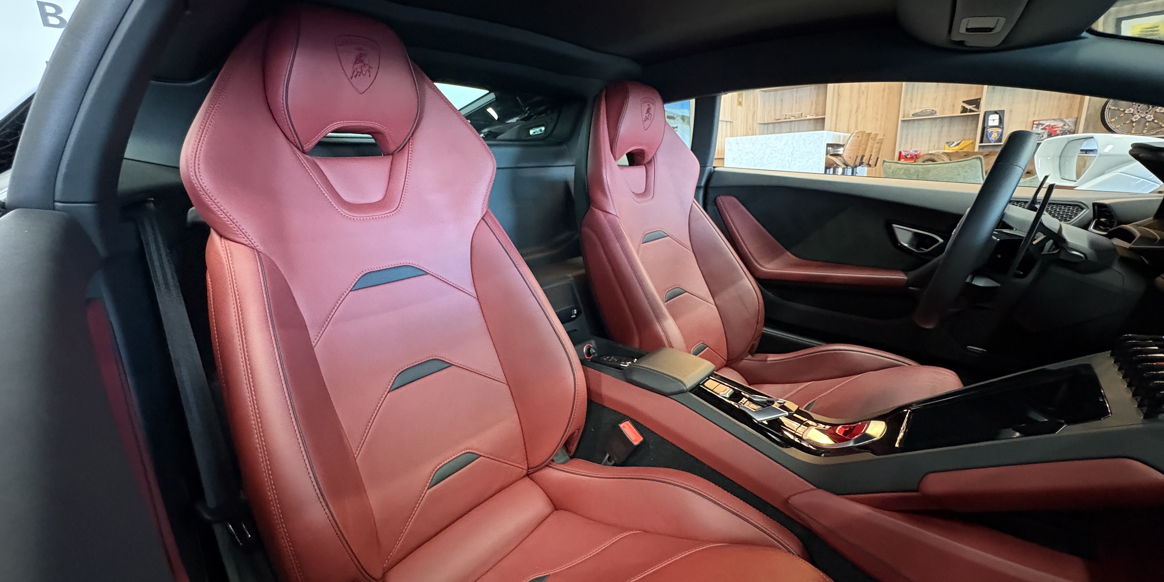 Lamborghini Huracan EVO Coupe