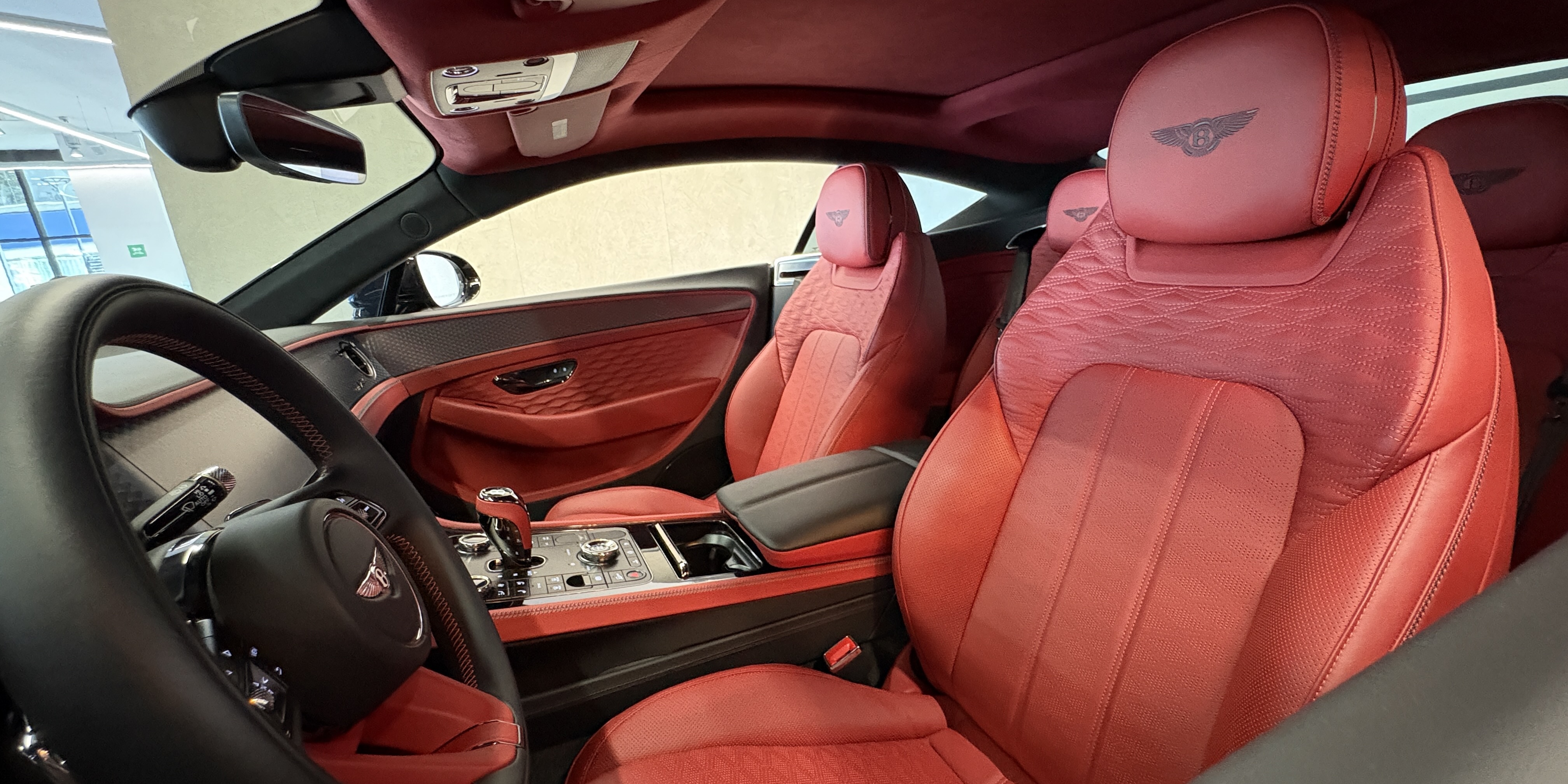 Bentley Continental GT Speed V8 Hybrid