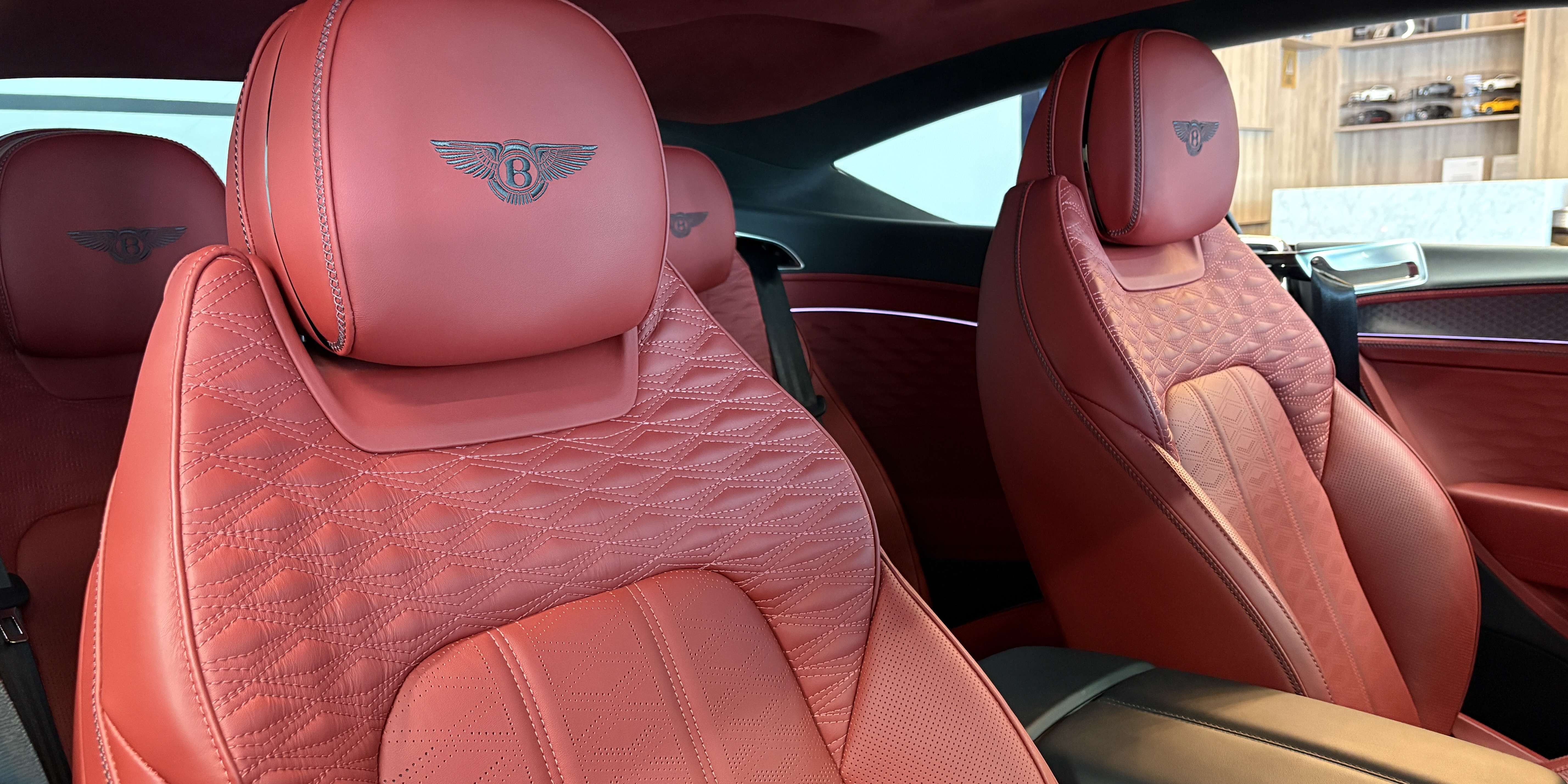 Bentley Continental GT Speed V8 Hybrid