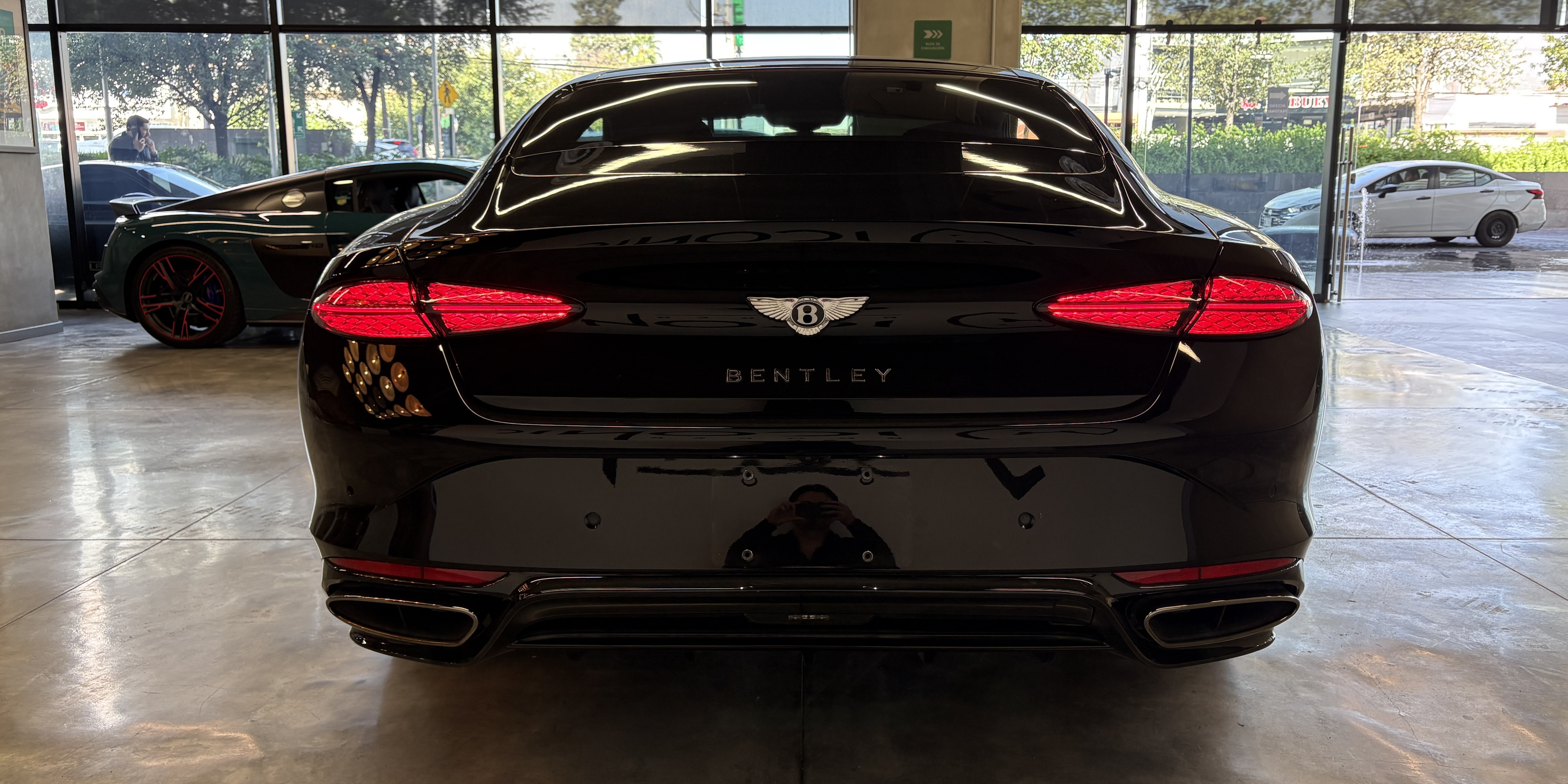 Bentley Continental GT Speed V8 Hybrid
