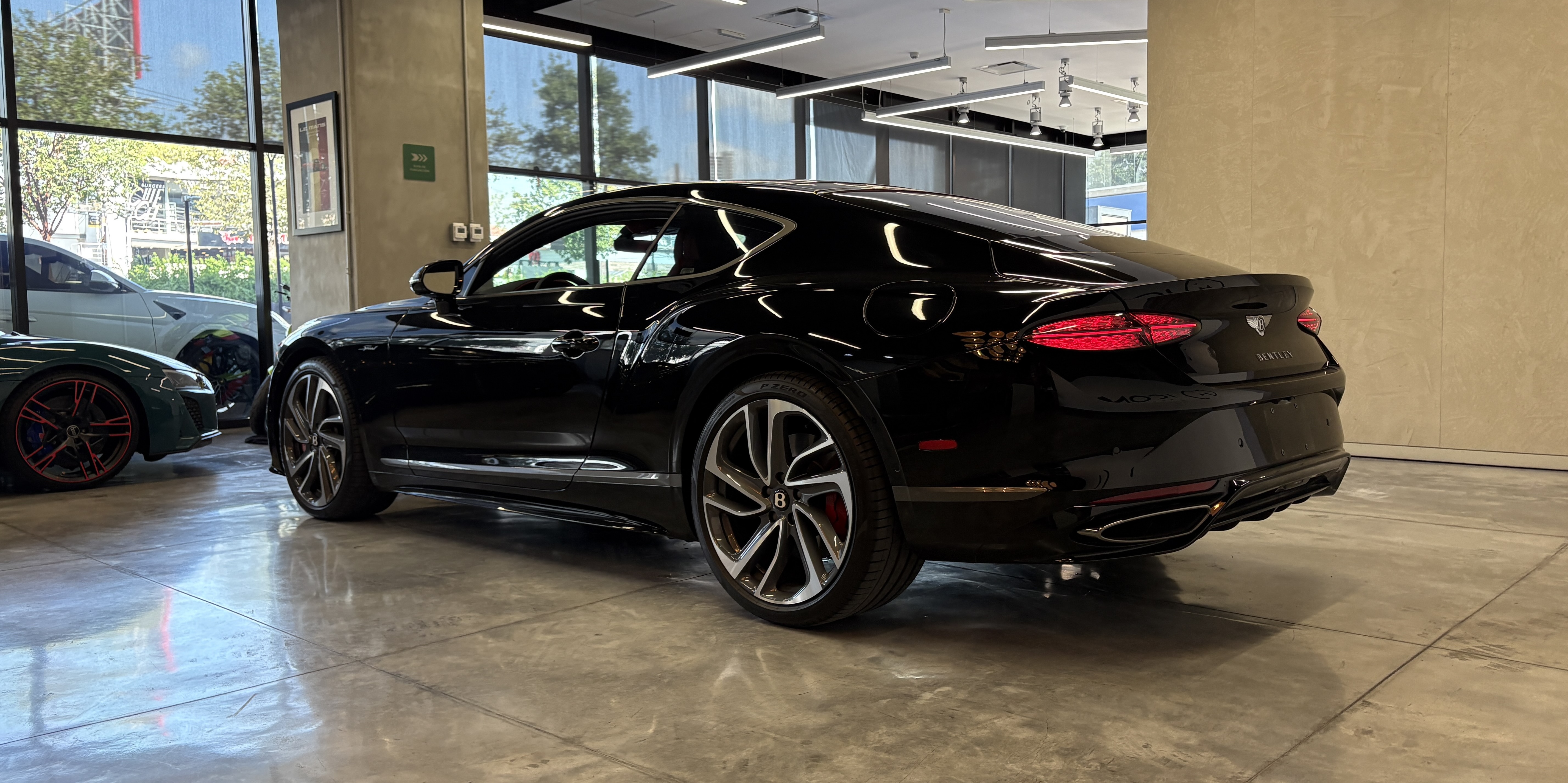 Bentley Continental GT Speed V8 Hybrid