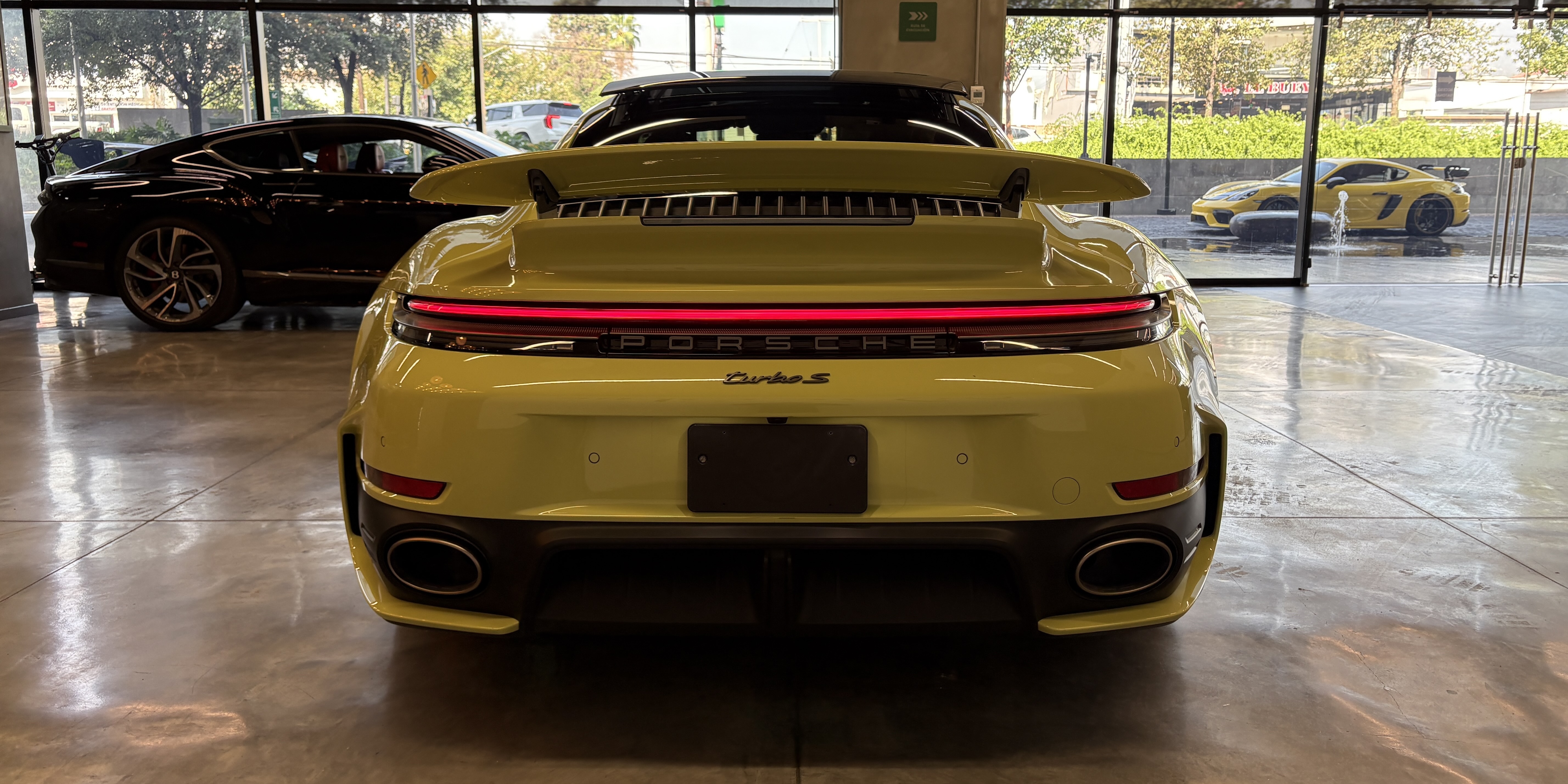 Porsche 911 Turbo S